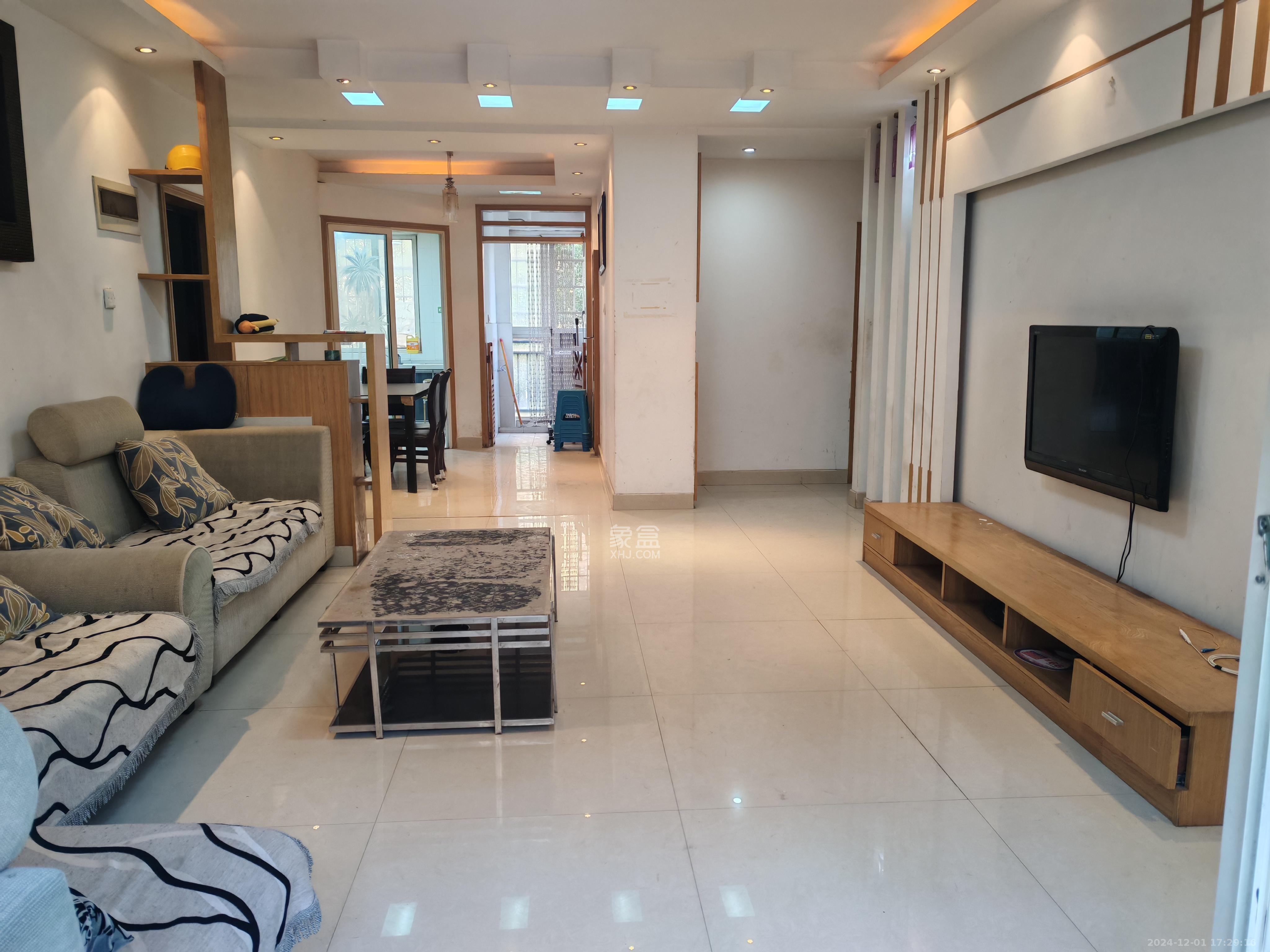 柠檬丽都 3室2厅2卫 2500.0元/月 柠檬丽都 3室2厅2卫 2500.0元/月室内图