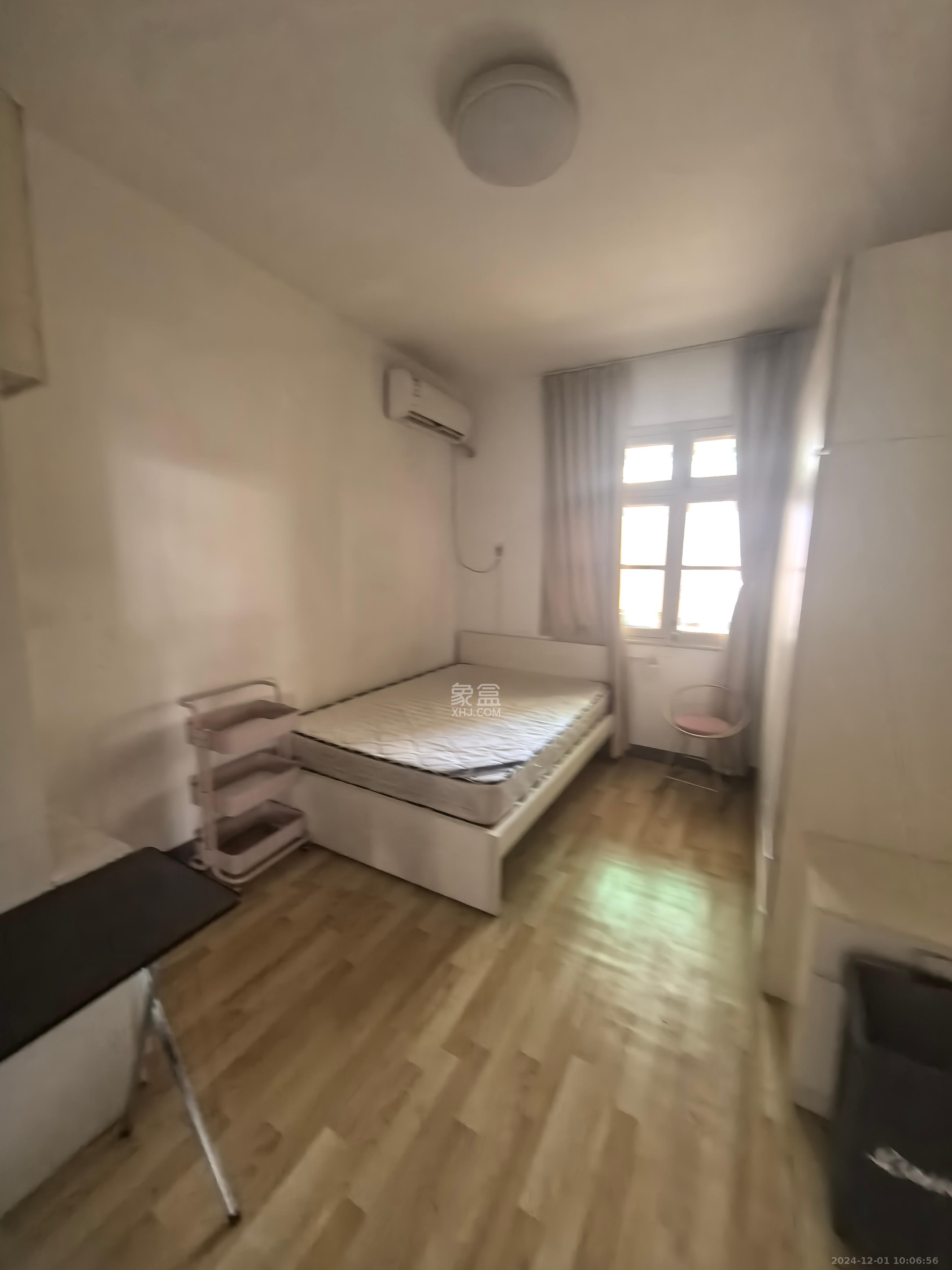 造纸厂宿舍 2室1厅1卫 2100.0元/月 造纸厂宿舍 2室1厅1卫 2100.0元/月室内图