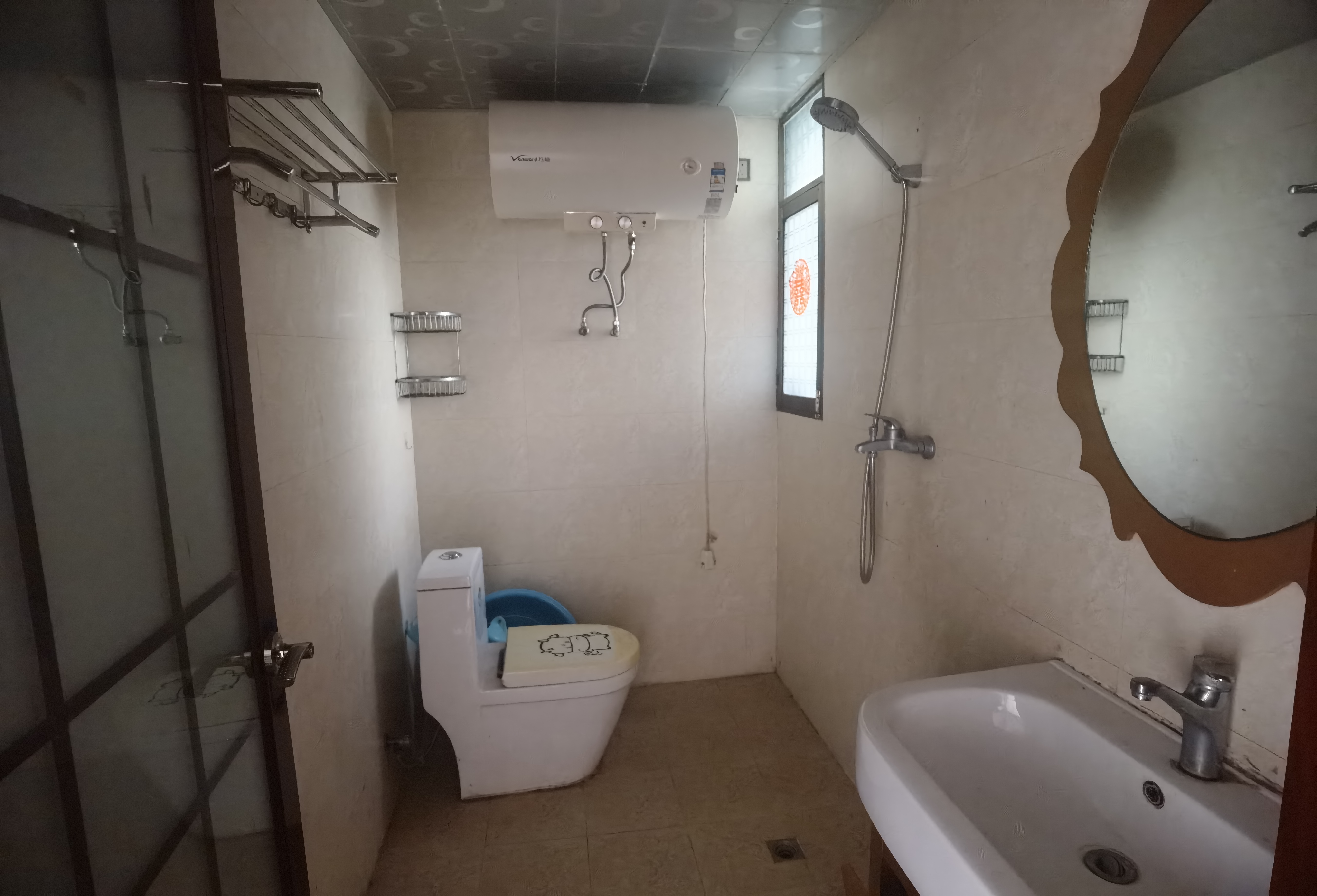 世纪花园  3室2厅2卫    54.8万 世纪花园  3室2厅2卫    54.8万客厅