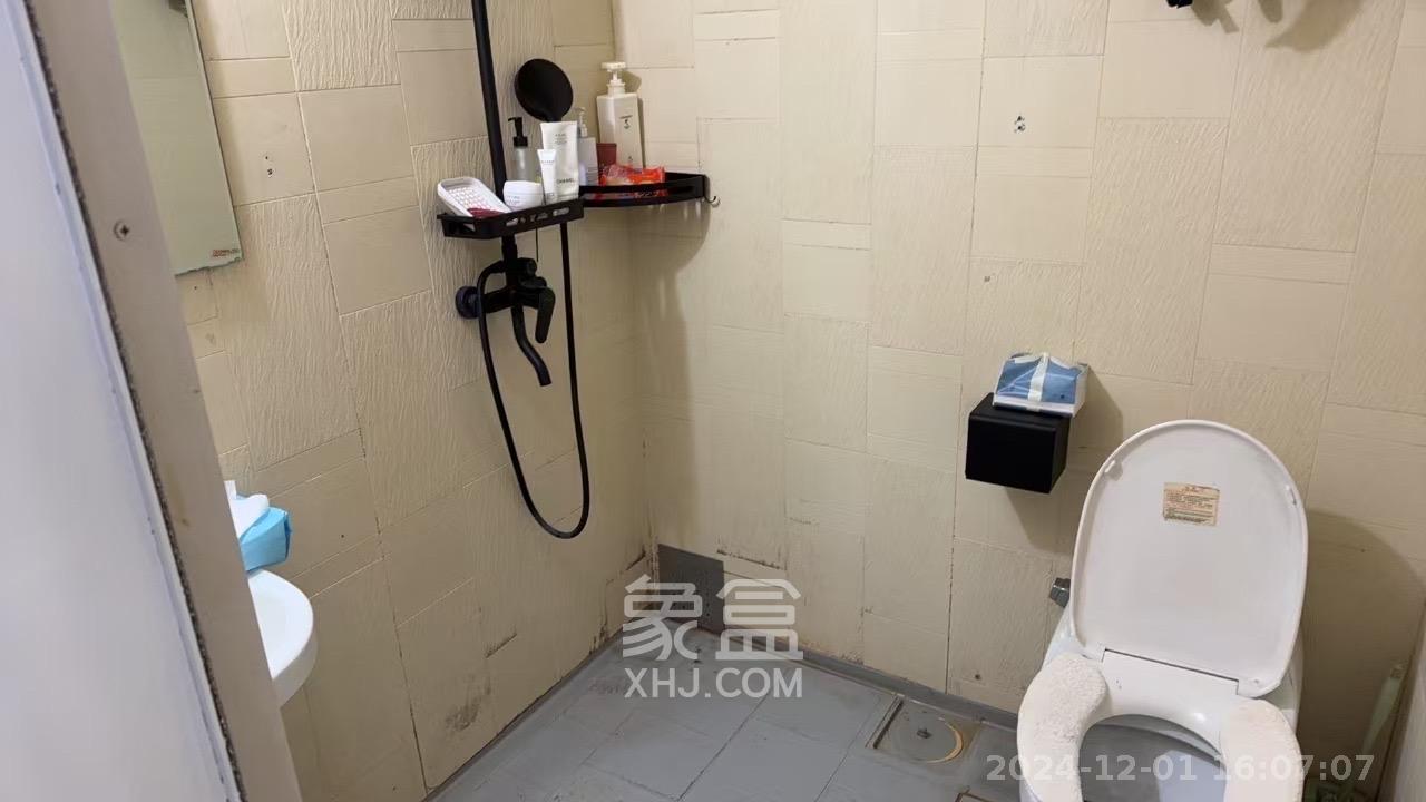 几米空间  1室1厅1卫   2130.00元/月室内图