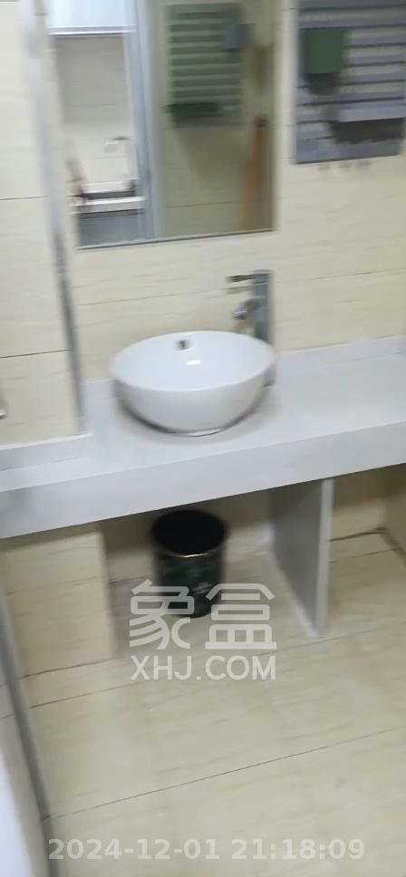 东方芙蓉  1室1厅1卫   1500.00元/月室内图
