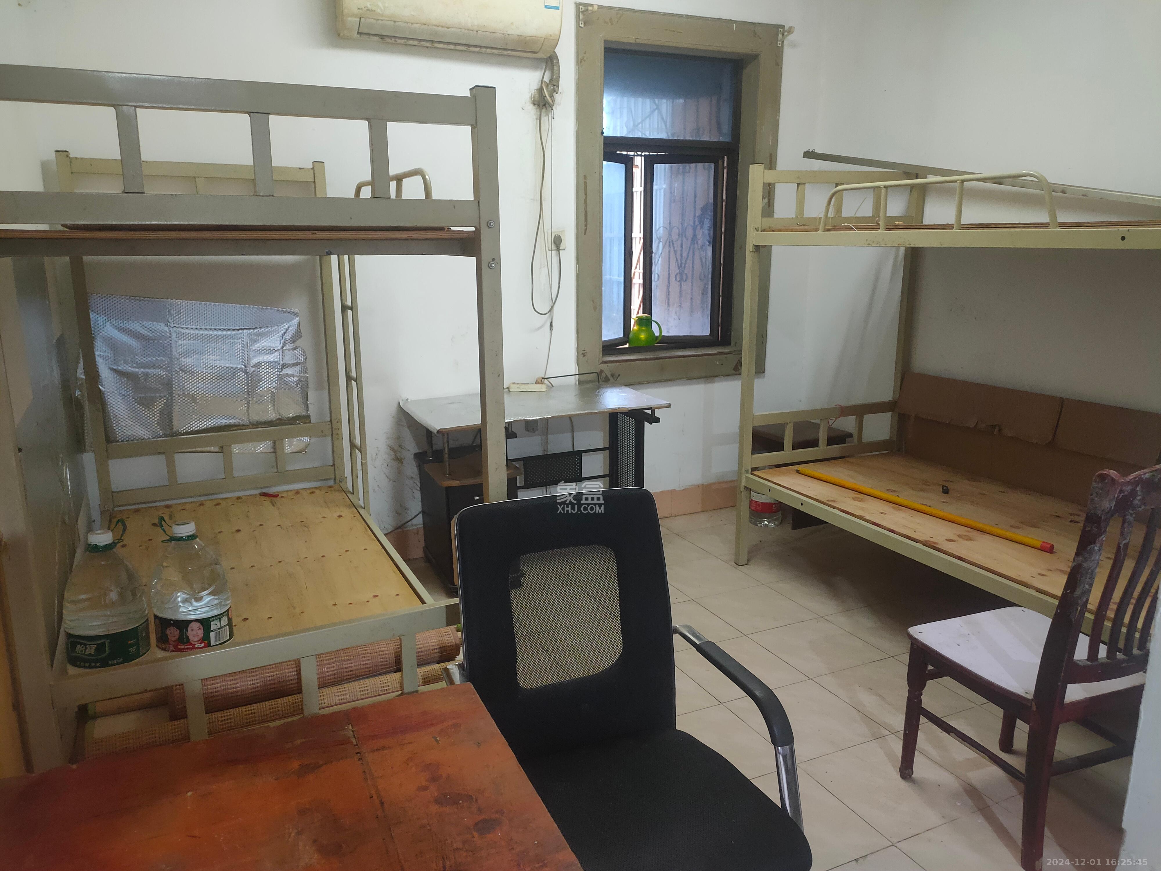 文体宿舍 3室1厅1卫 1900.0元/月 文体宿舍 3室1厅1卫 1900.0元/月室内图