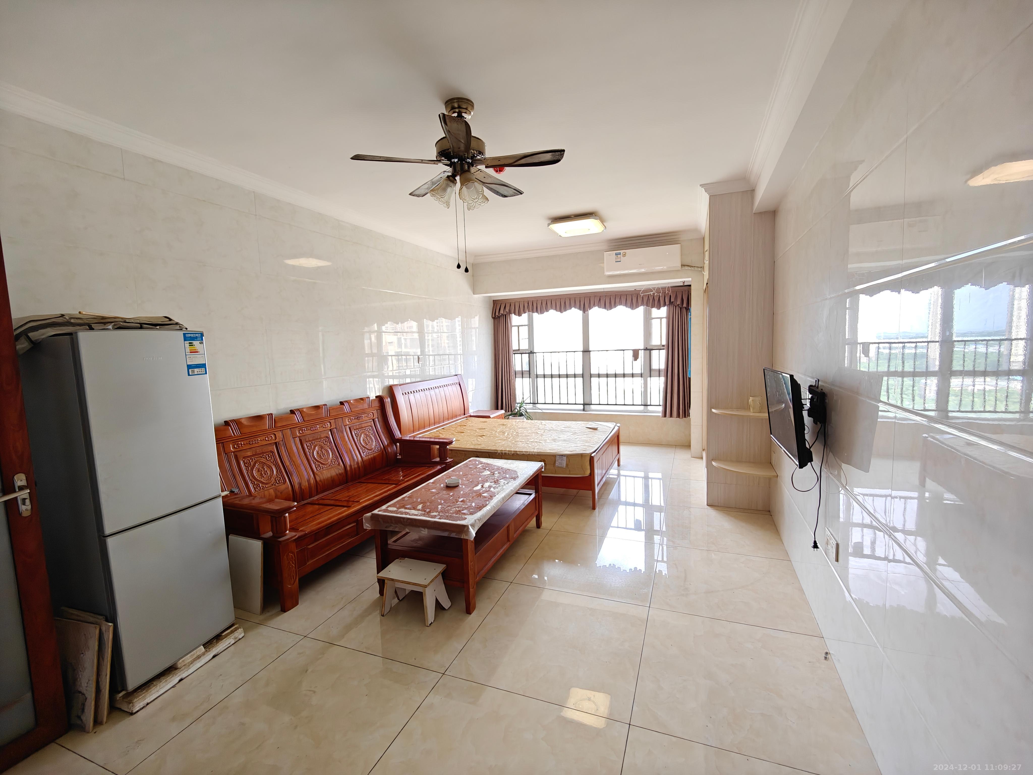 美的城三期 1室1厅1卫 1000.0元/月 美的城三期 1室1厅1卫 1000.0元/月室内图