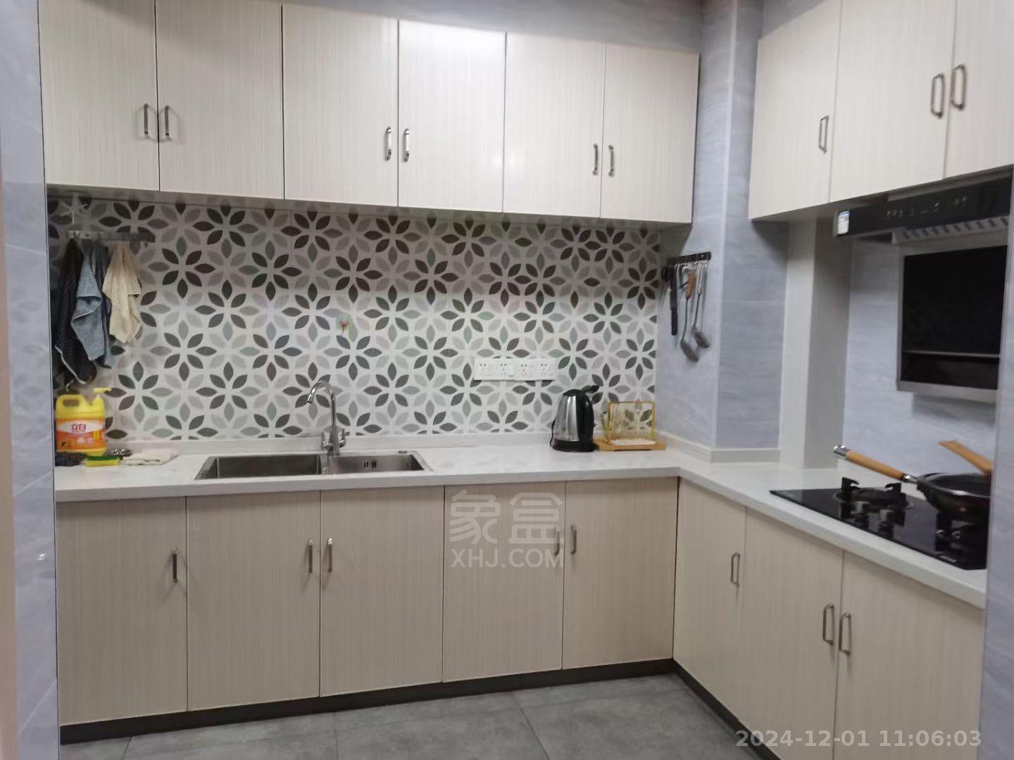 奥园广场 3室2厅2卫 3800.0元/月 奥园广场 3室2厅2卫 3800.0元/月室内图