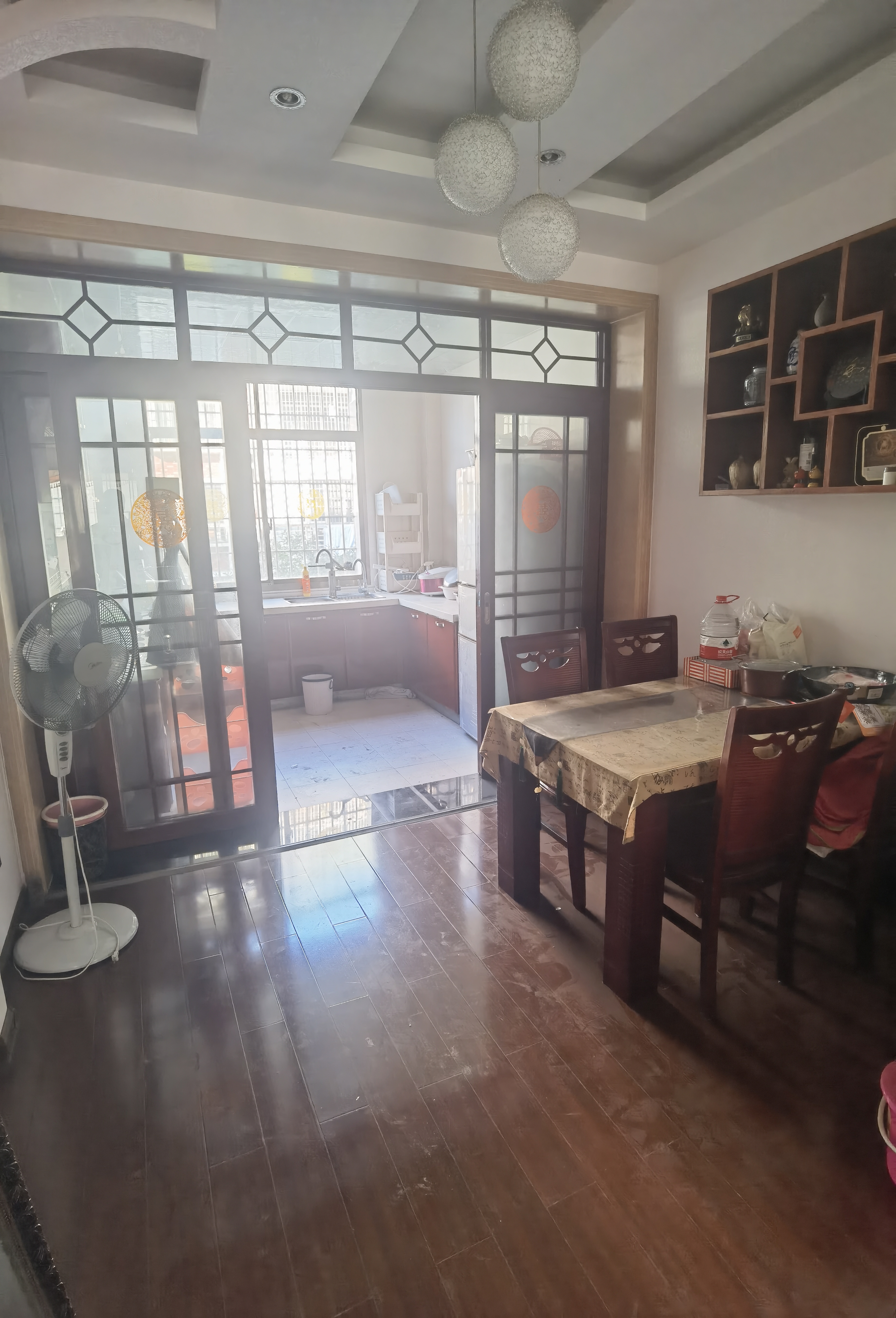 世纪花园  3室2厅2卫    54.8万 世纪花园  3室2厅2卫    54.8万客厅