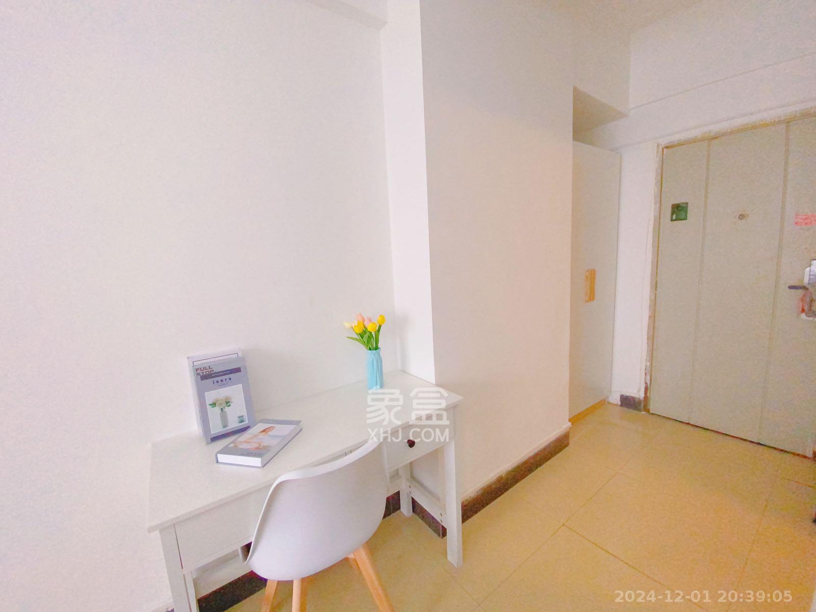 锦华时代  1室1厅1卫    1800.0元/月 锦华时代  1室1厅1卫    1800.0元/月室内图