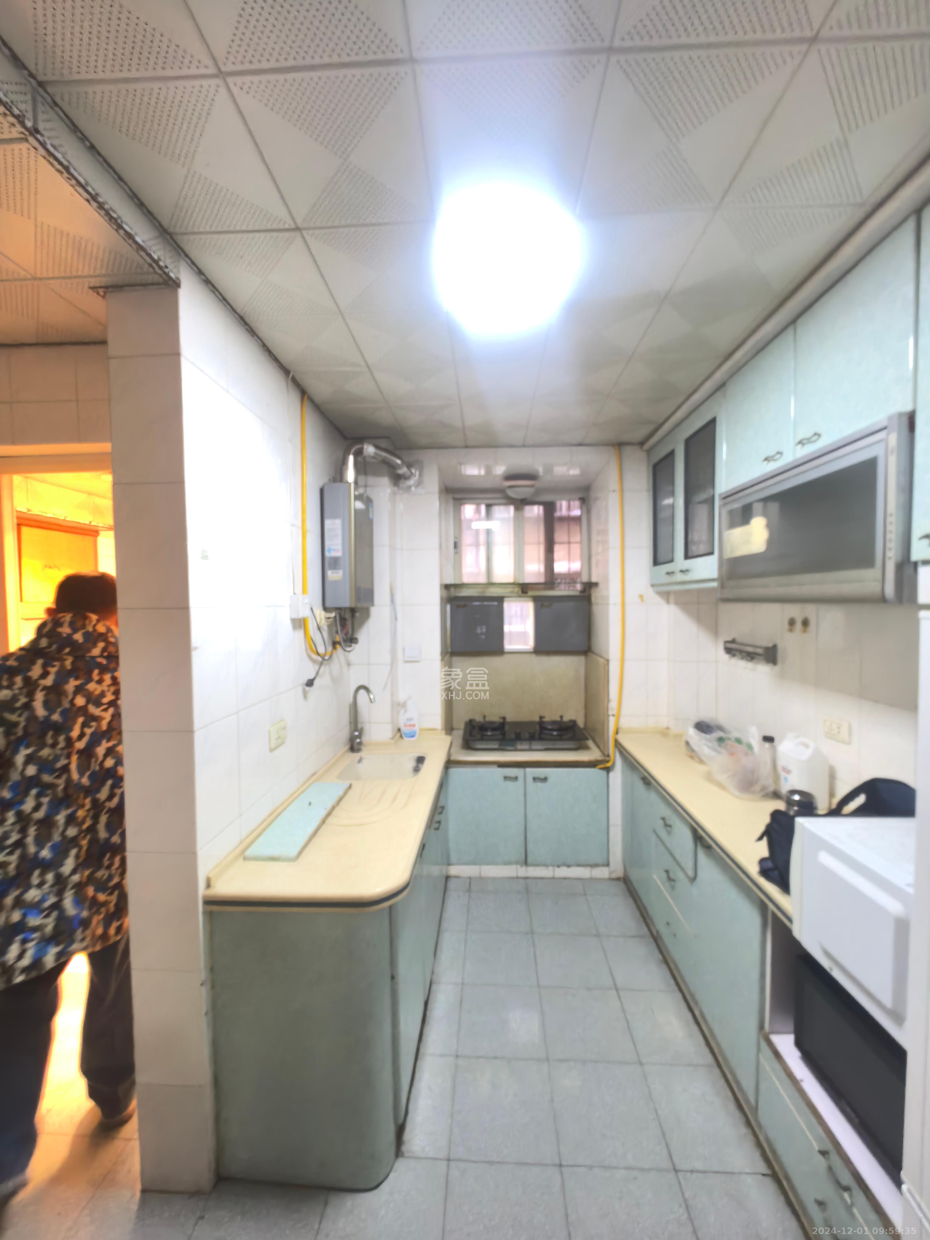 向韶村 2室1厅1卫 2200.0元/月 向韶村 2室1厅1卫 2200.0元/月室内图