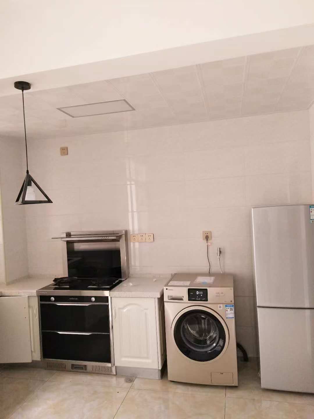 百弘学府城 1室1厅1卫 1000.0元/月 百弘学府城 1室1厅1卫 1000.0元/月室内图