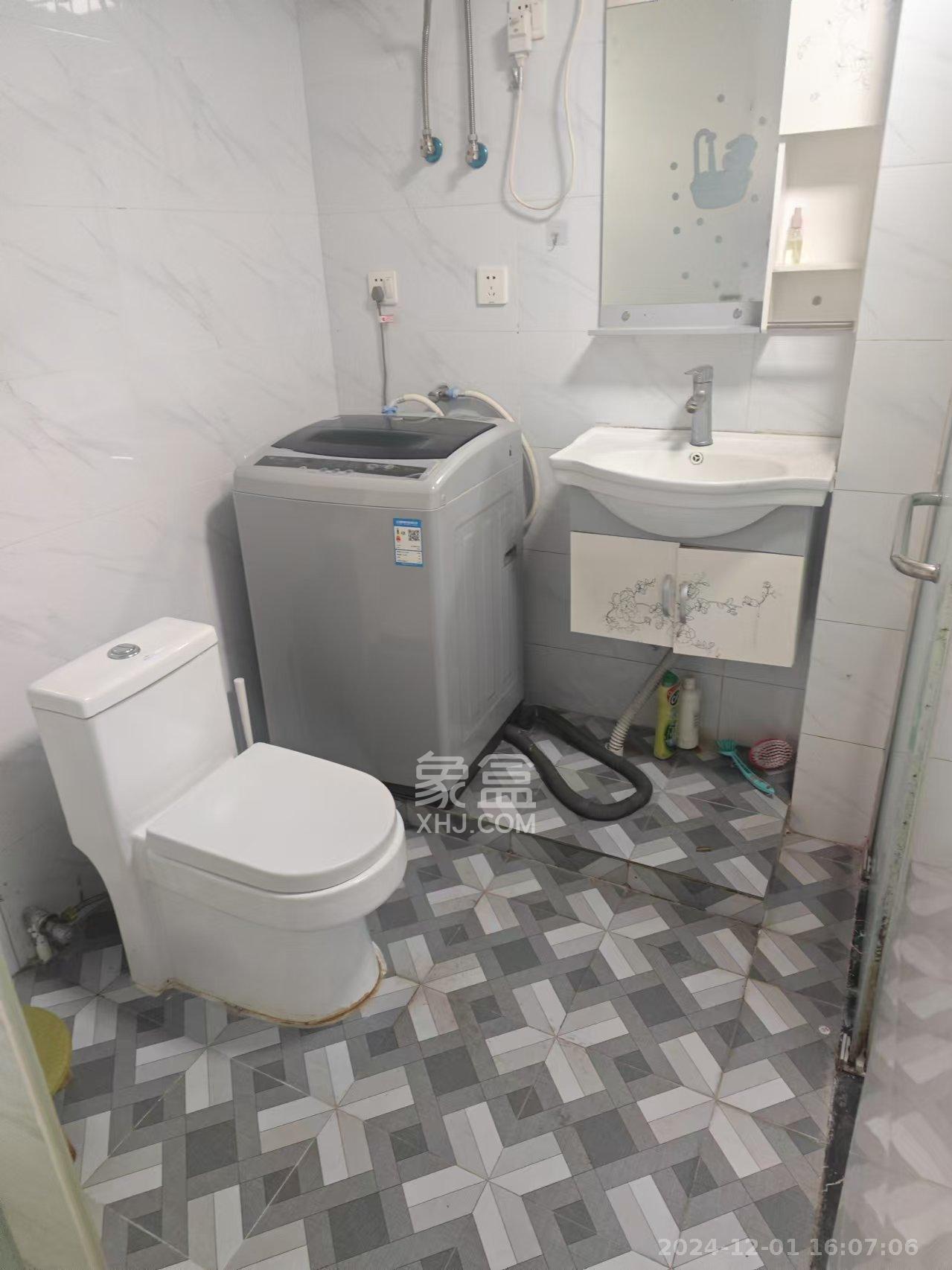 旭辉国际广场(永升商业广场) 1室1厅1卫 2080.0元/月 旭辉国际广场(永升商业广场) 1室1厅1卫 2080.0元/月室内图