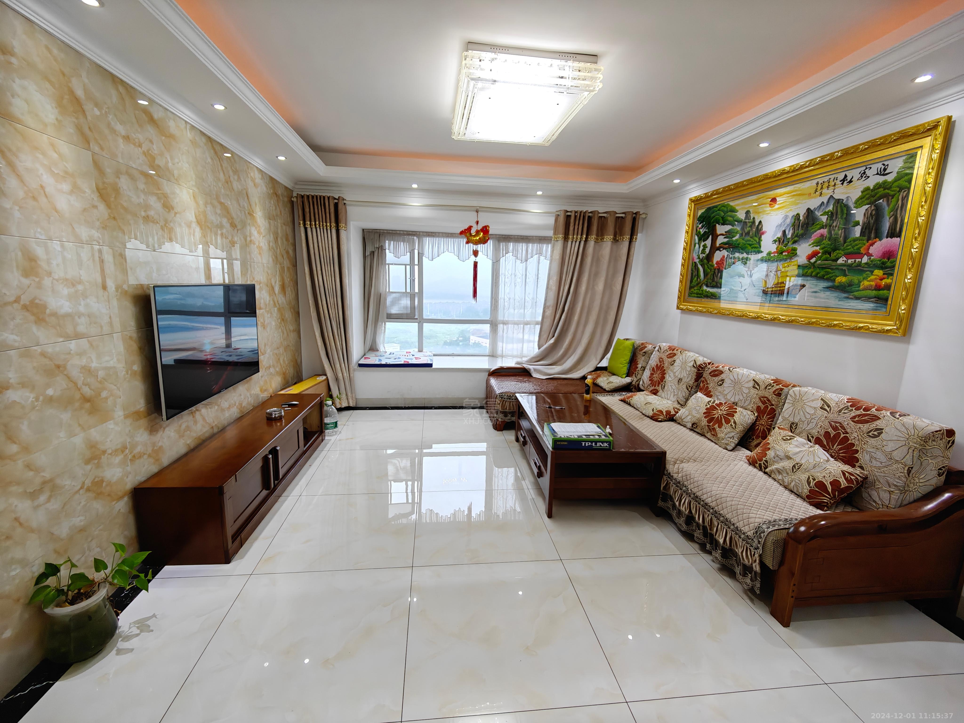 美的城二期 3室2厅2卫 2200.0元/月 美的城二期 3室2厅2卫 2200.0元/月室内图