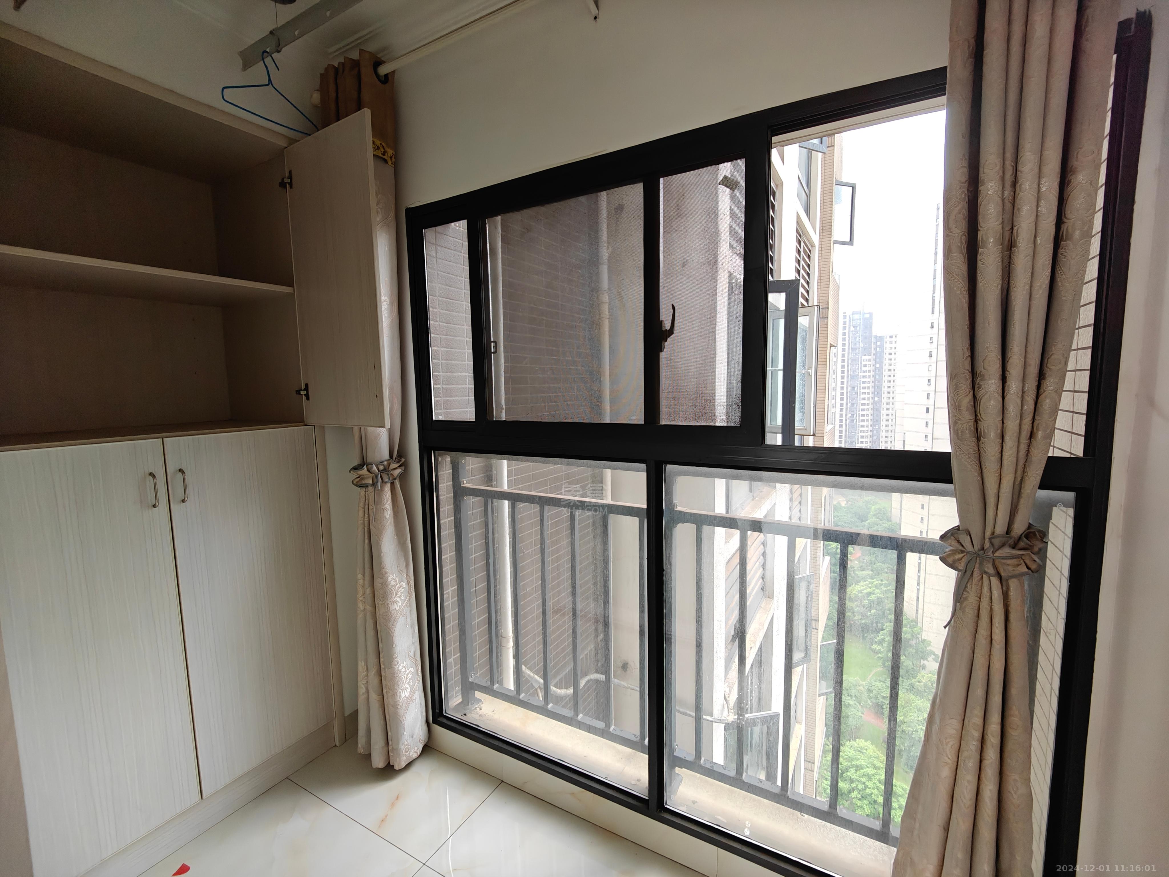 美的城二期 3室2厅2卫 2200.0元/月 美的城二期 3室2厅2卫 2200.0元/月室内图