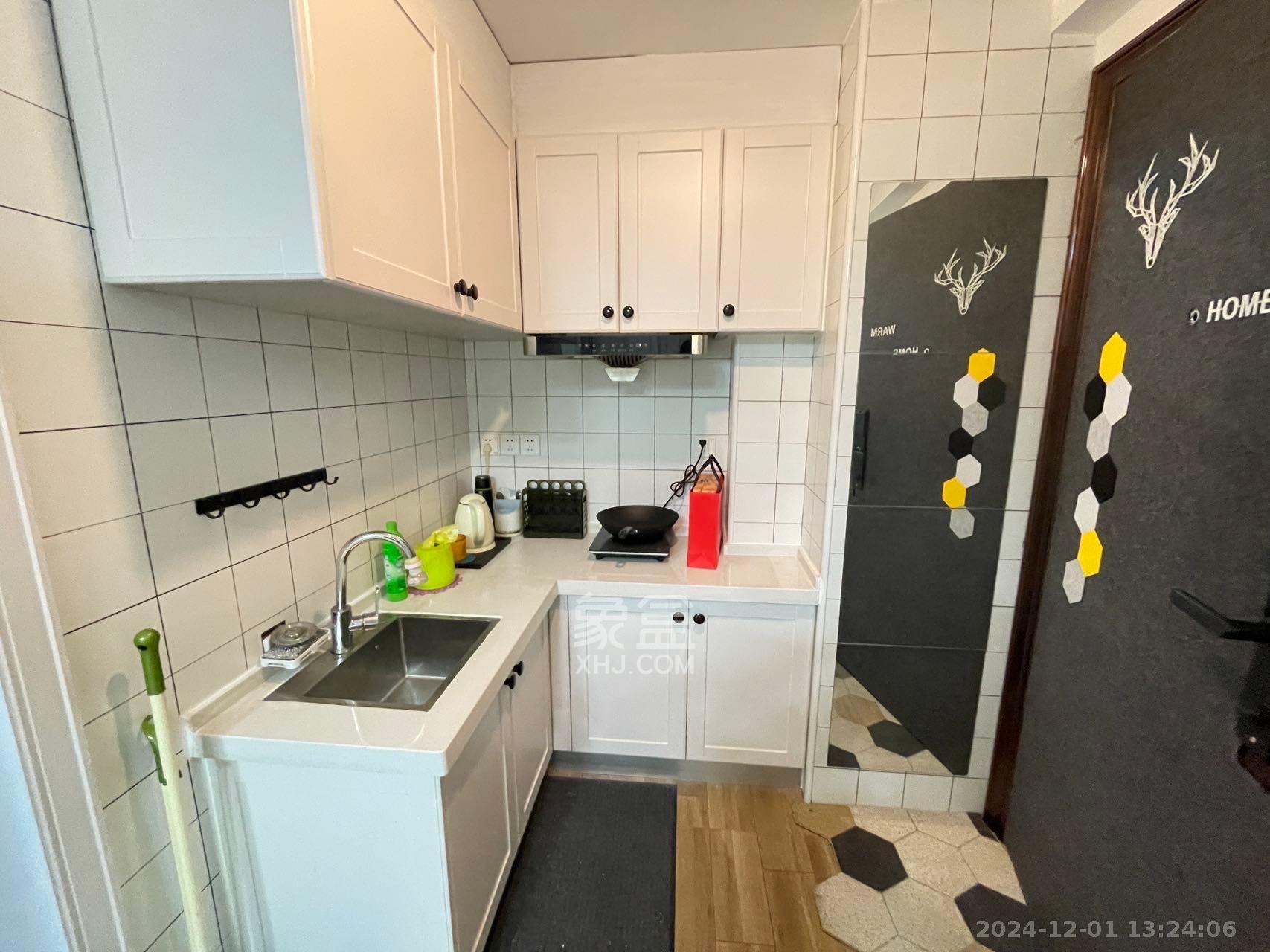 复地星光天地 1室0厅0卫 1900.0元/月 复地星光天地 1室0厅0卫 1900.0元/月室内图