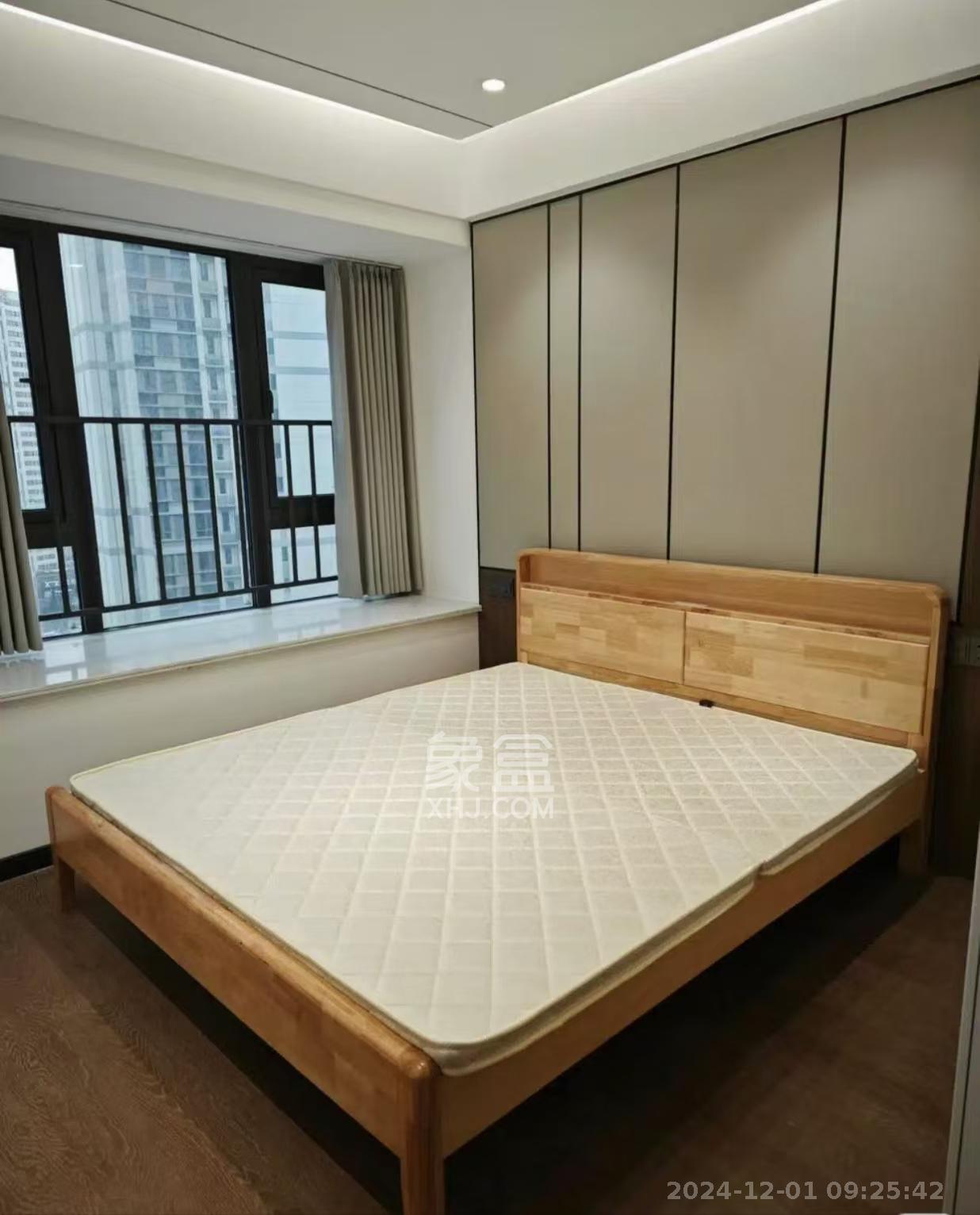 卓越中寰  3室2厅2卫    4200.0元/月室内图