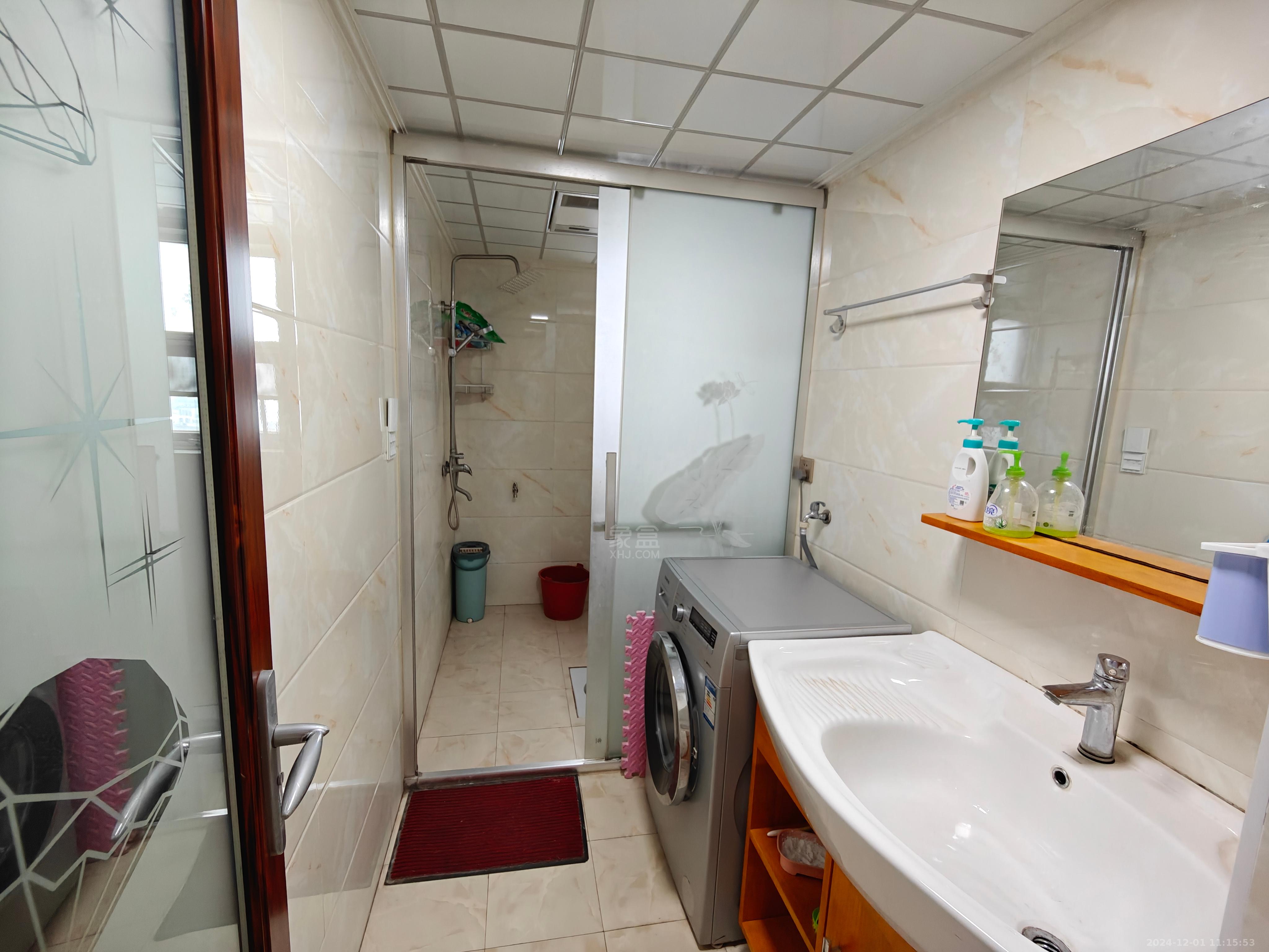 美的城二期 3室2厅2卫 2200.0元/月 美的城二期 3室2厅2卫 2200.0元/月室内图