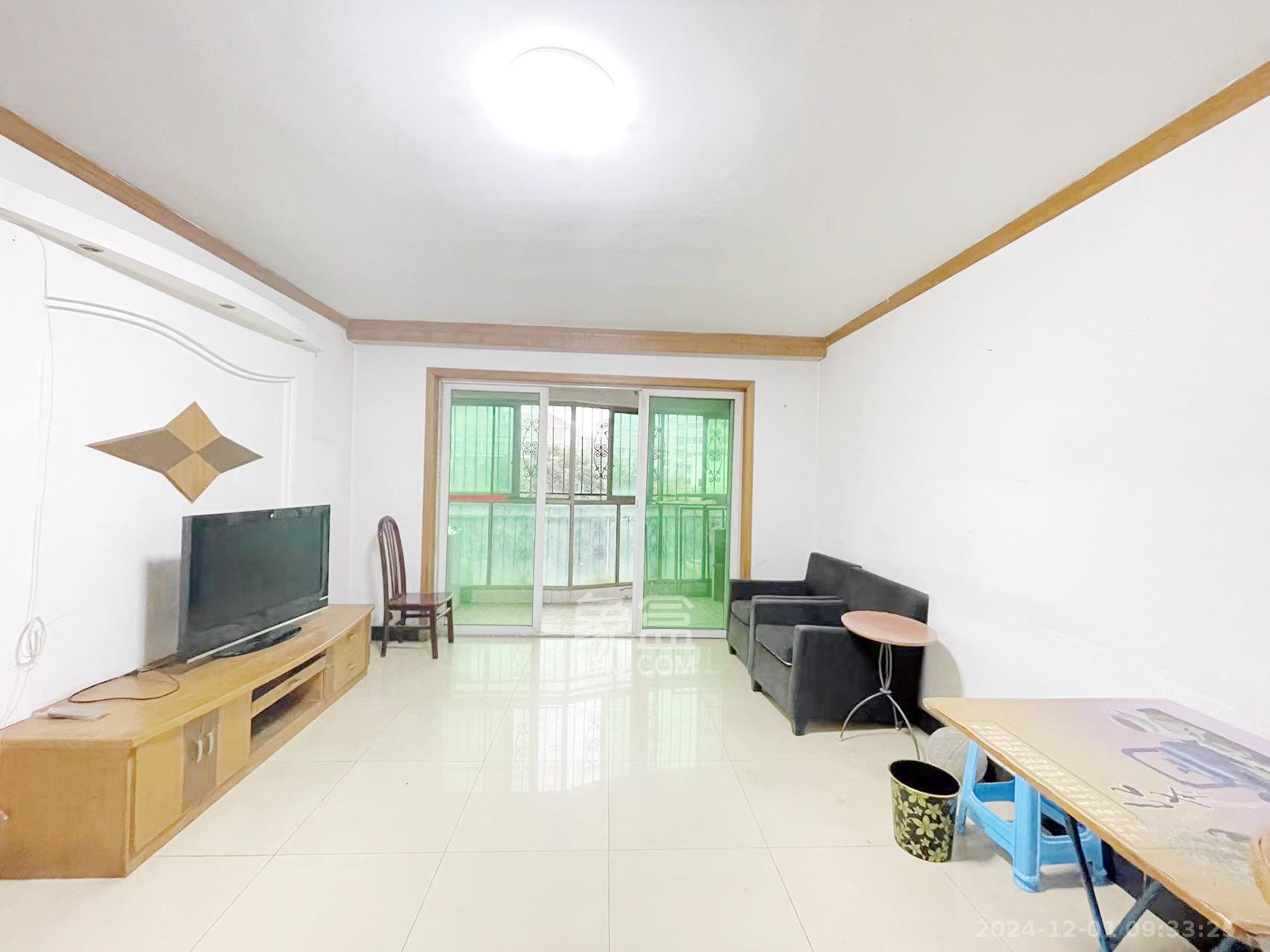 恩瑞麓山名园(龙王港小区) 3室2厅1卫 1800.0元/月 恩瑞麓山名园(龙王港小区) 3室2厅1卫 1800.0元/月室内图