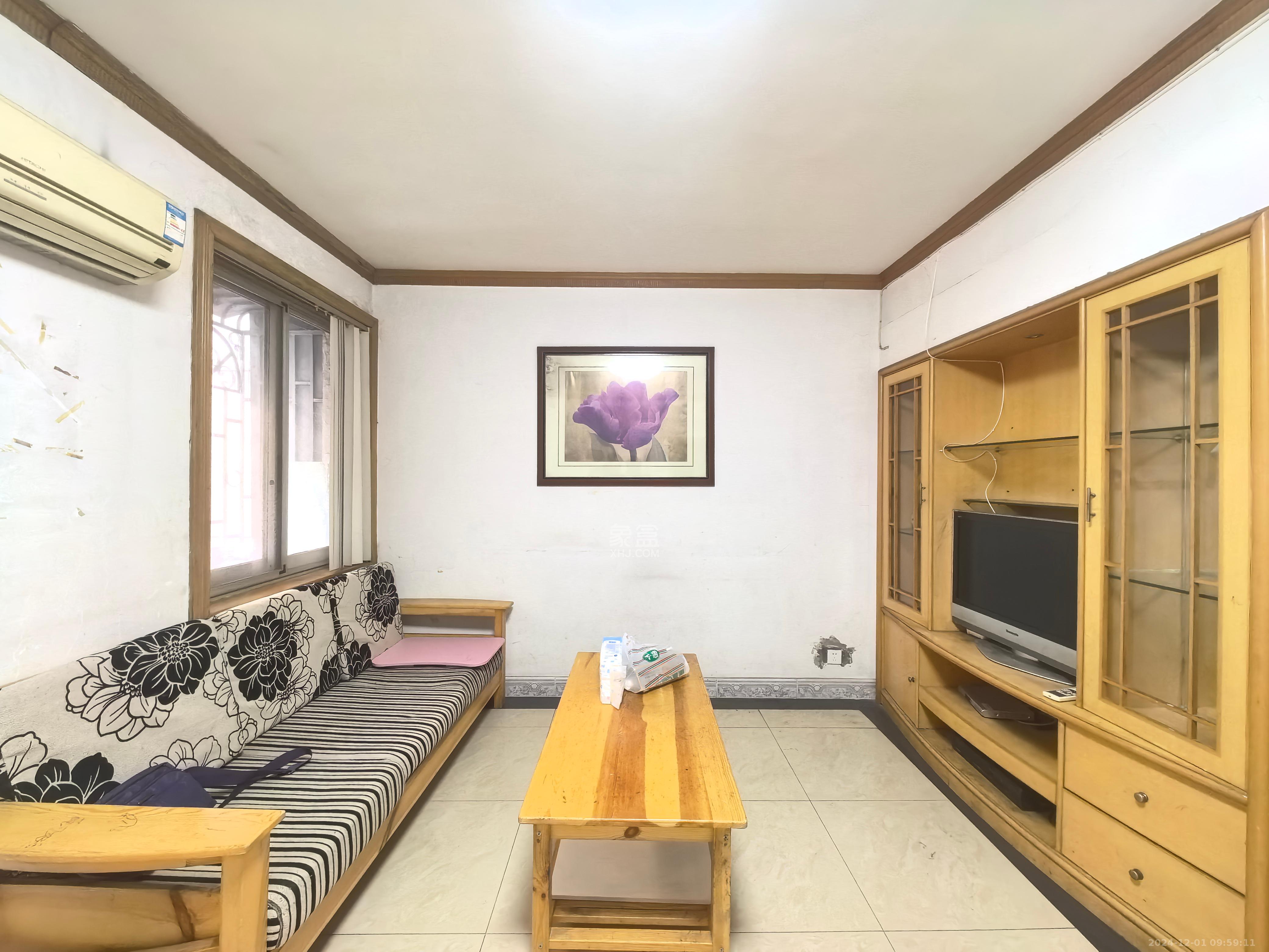 向韶村 2室1厅1卫 2200.0元/月 向韶村 2室1厅1卫 2200.0元/月室内图