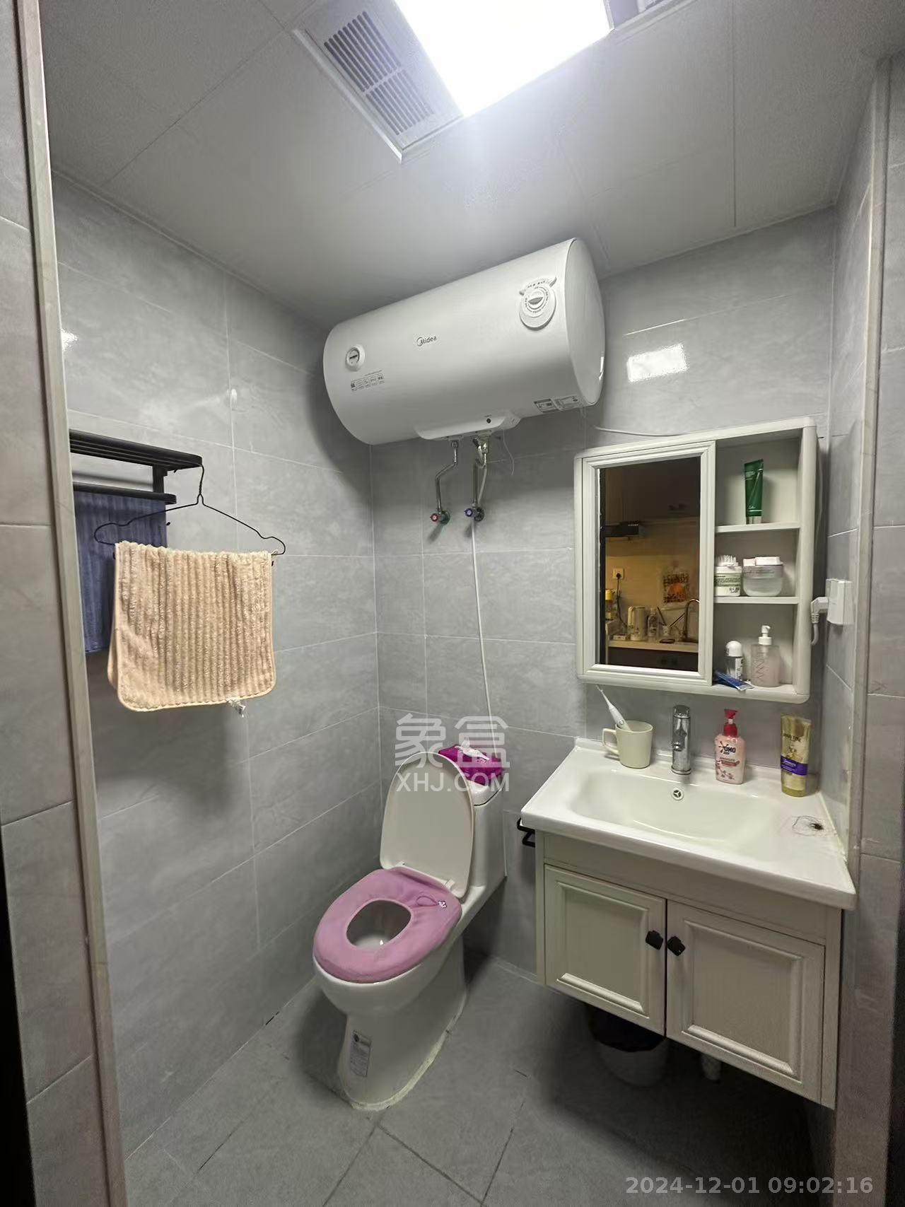 龙湖铂金岛  1室0厅0卫    1500.0元/月 龙湖铂金岛  1室0厅0卫    1500.0元/月室内图