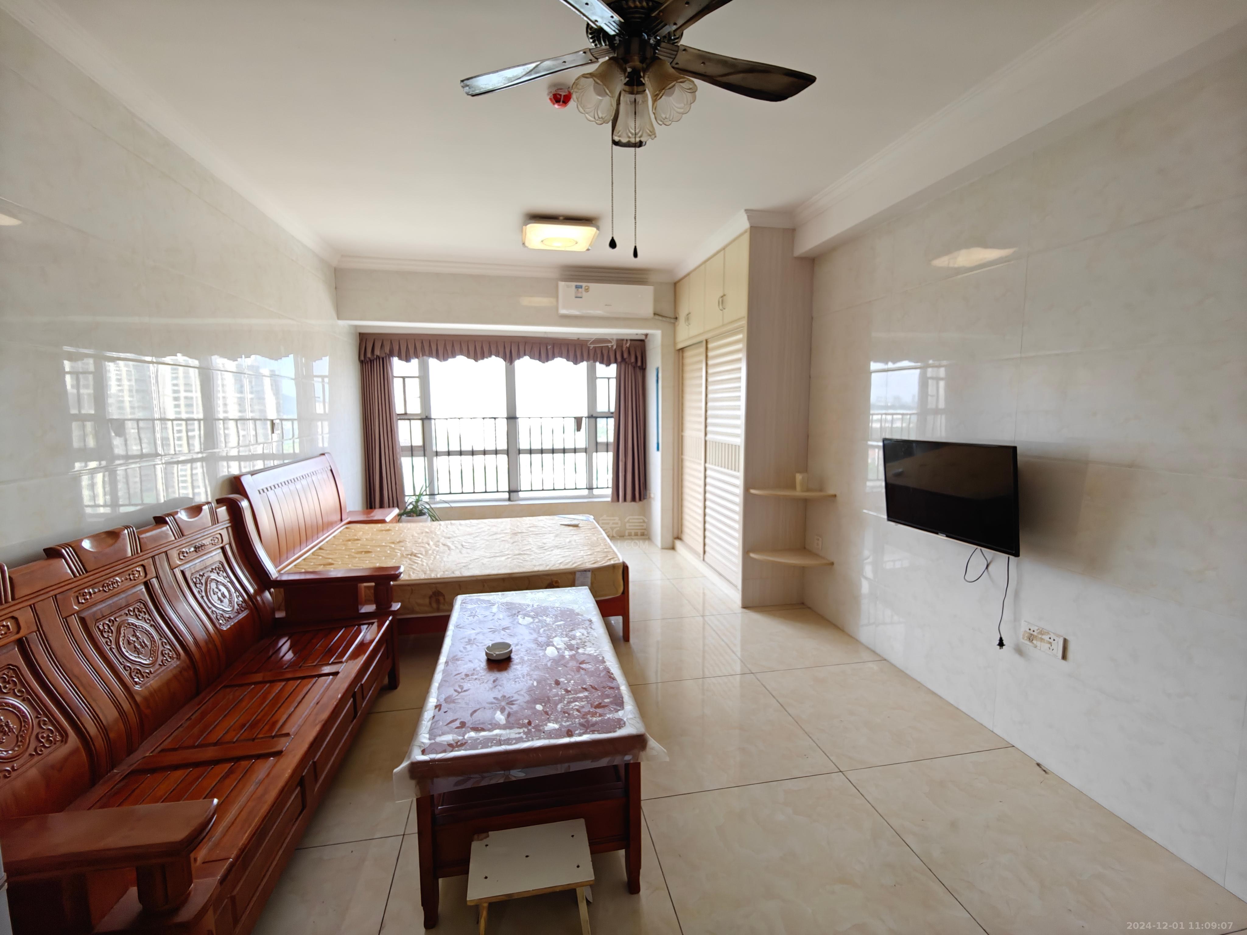 美的城三期 1室1厅1卫 1000.0元/月 美的城三期 1室1厅1卫 1000.0元/月室内图