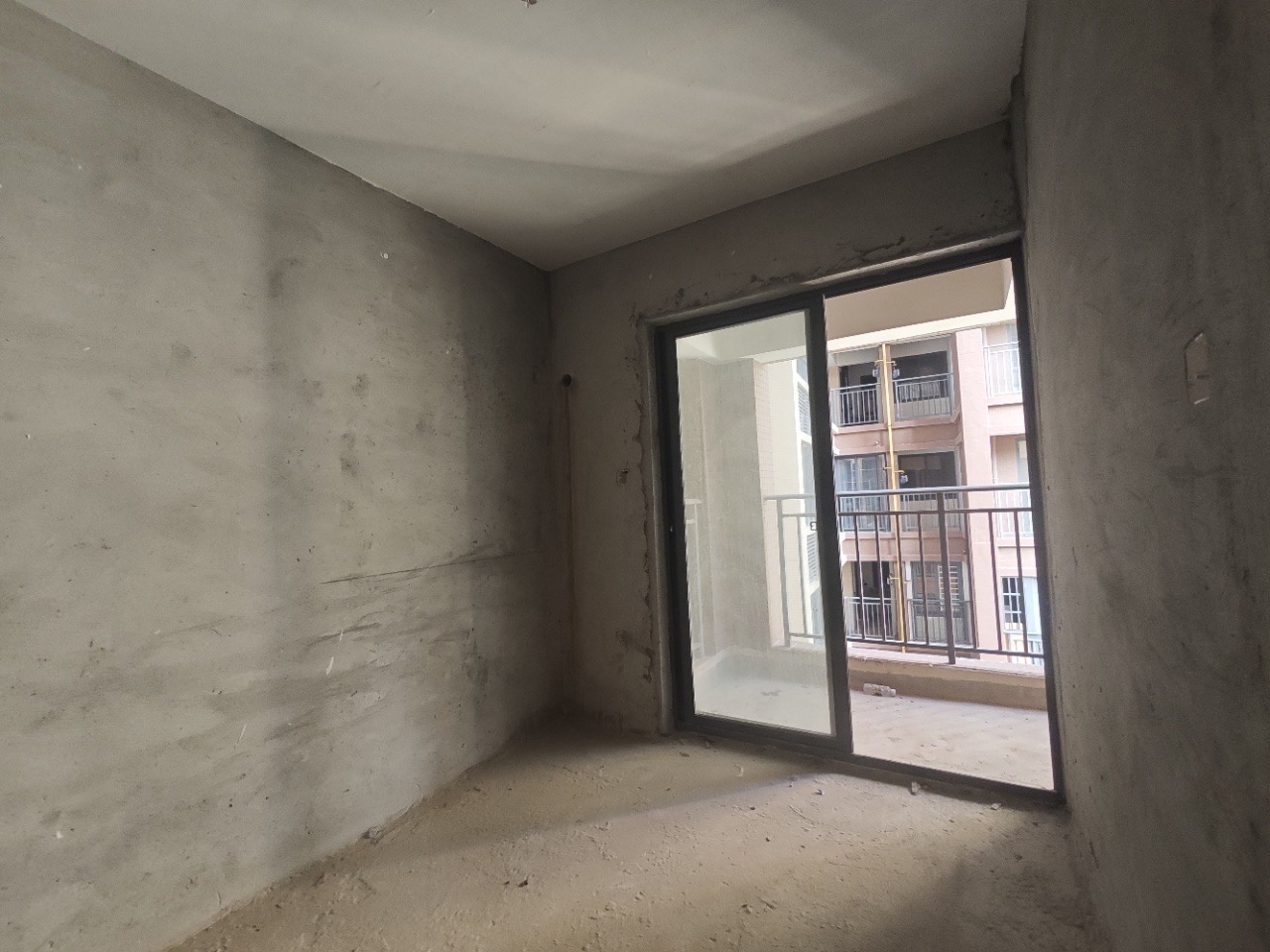 南海幸福汇 2室2厅1卫 80.0万 南海幸福汇 2室2厅1卫 80.0万客厅