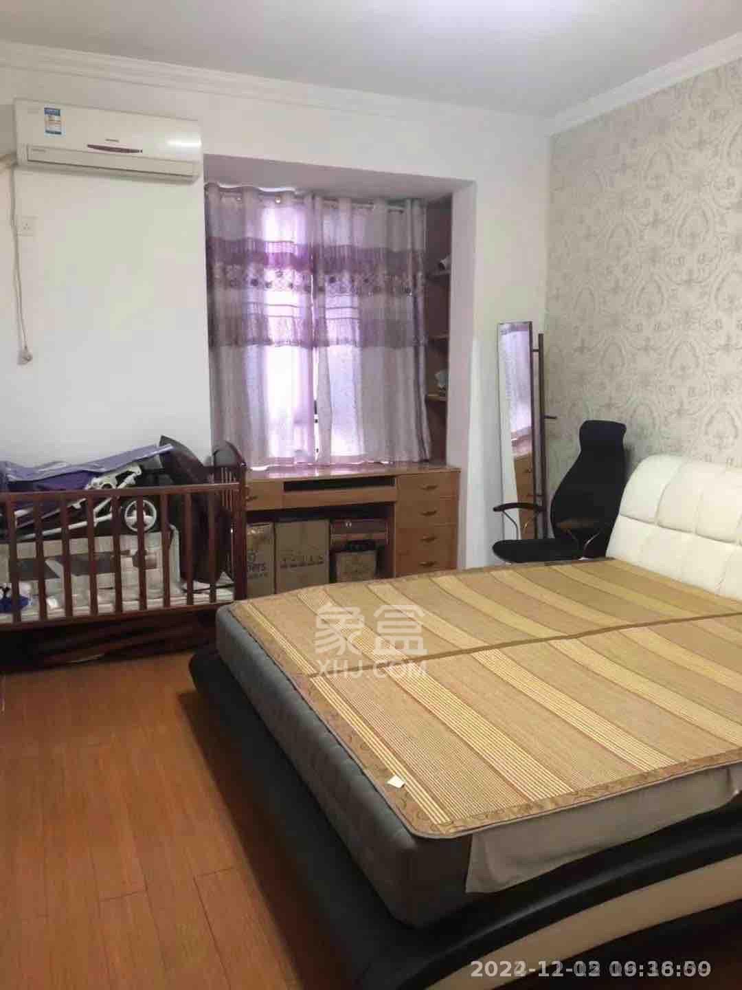 泰山公馆  2室2厅1卫   1700.00元/月室内图
