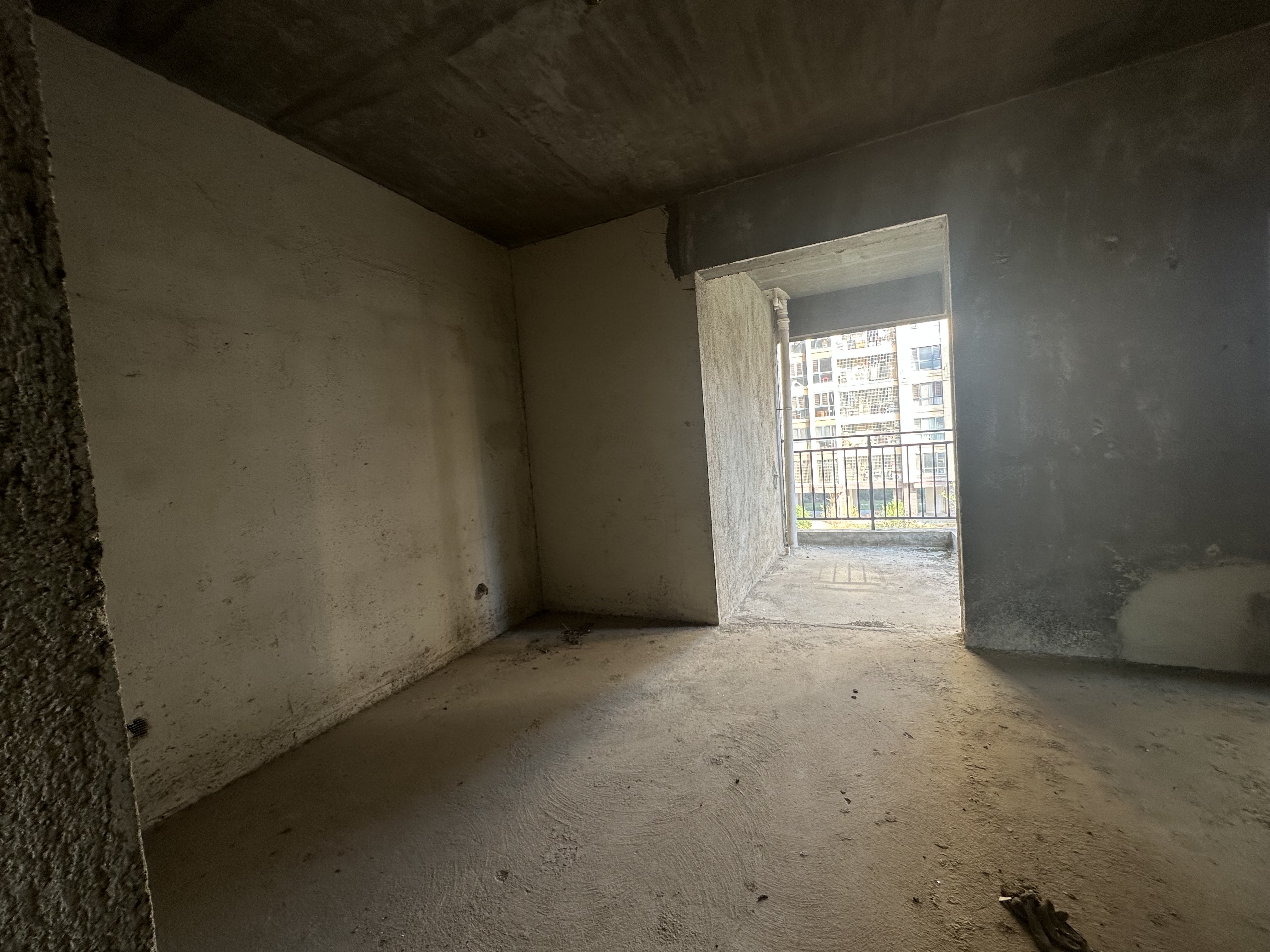 东盛佳园(检察院宿舍) 1室0厅0卫 85.8万 东盛佳园(检察院宿舍) 1室0厅0卫 85.8万客厅