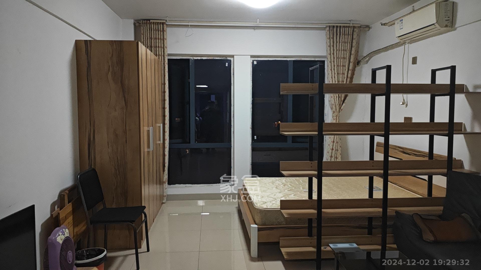 鑫远微中心 1室1厅1卫 1300.0元/月 鑫远微中心 1室1厅1卫 1300.0元/月室内图