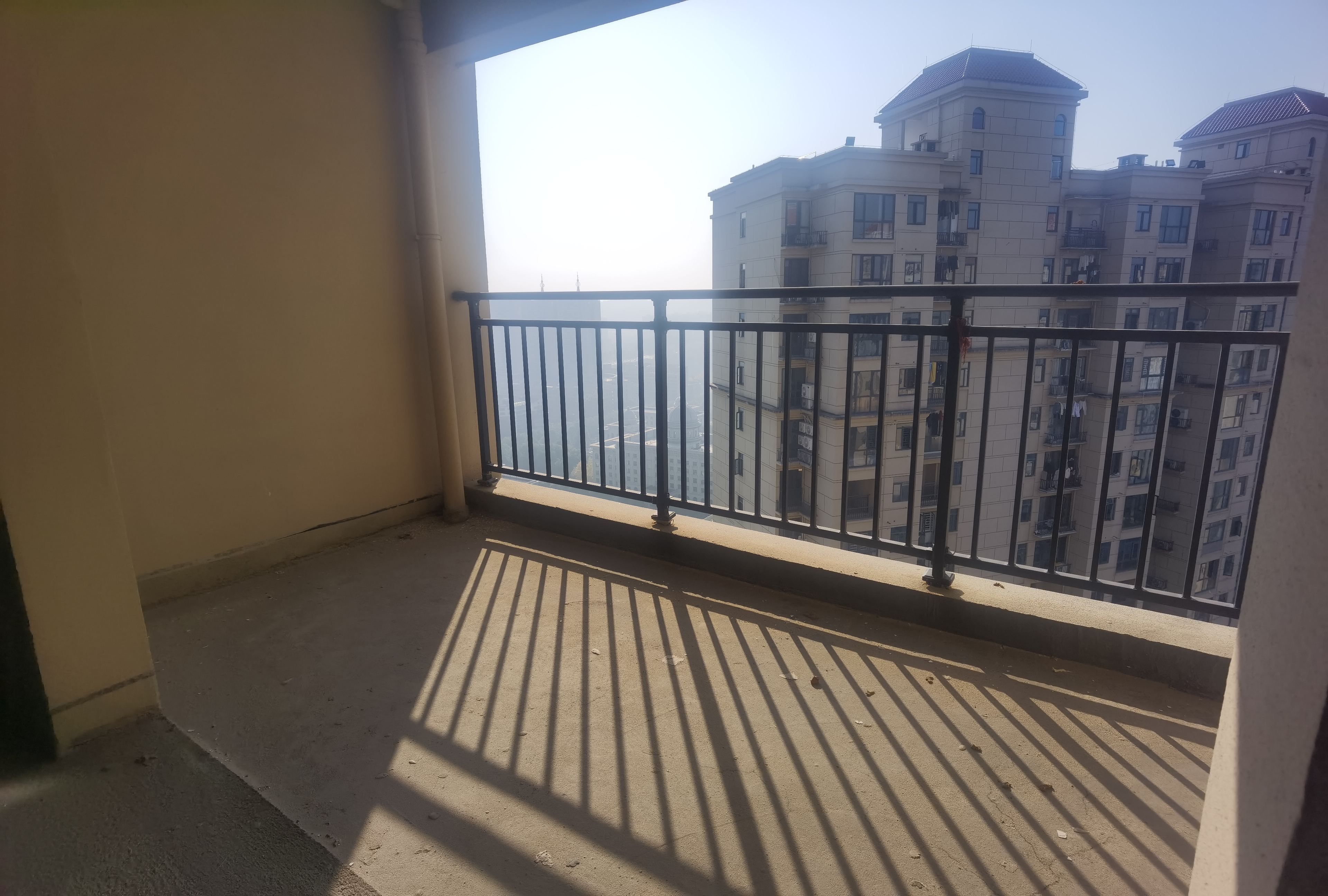 五江碧桂园城市广场  4室2厅2卫    95.8万 五江碧桂园城市广场  4室2厅2卫    95.8万客厅