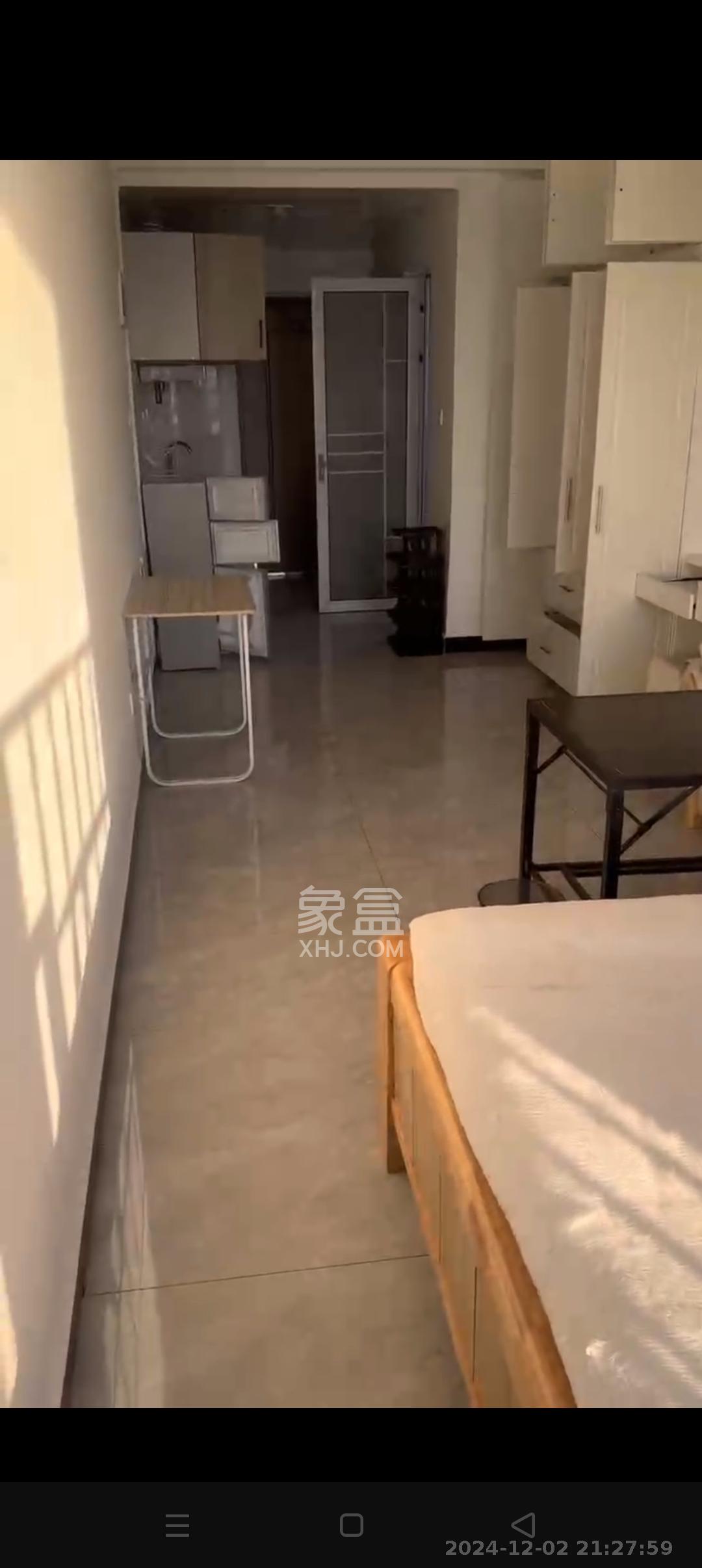 保利香槟国际 1室1厅1卫 1300.0元/月 保利香槟国际 1室1厅1卫 1300.0元/月室内图