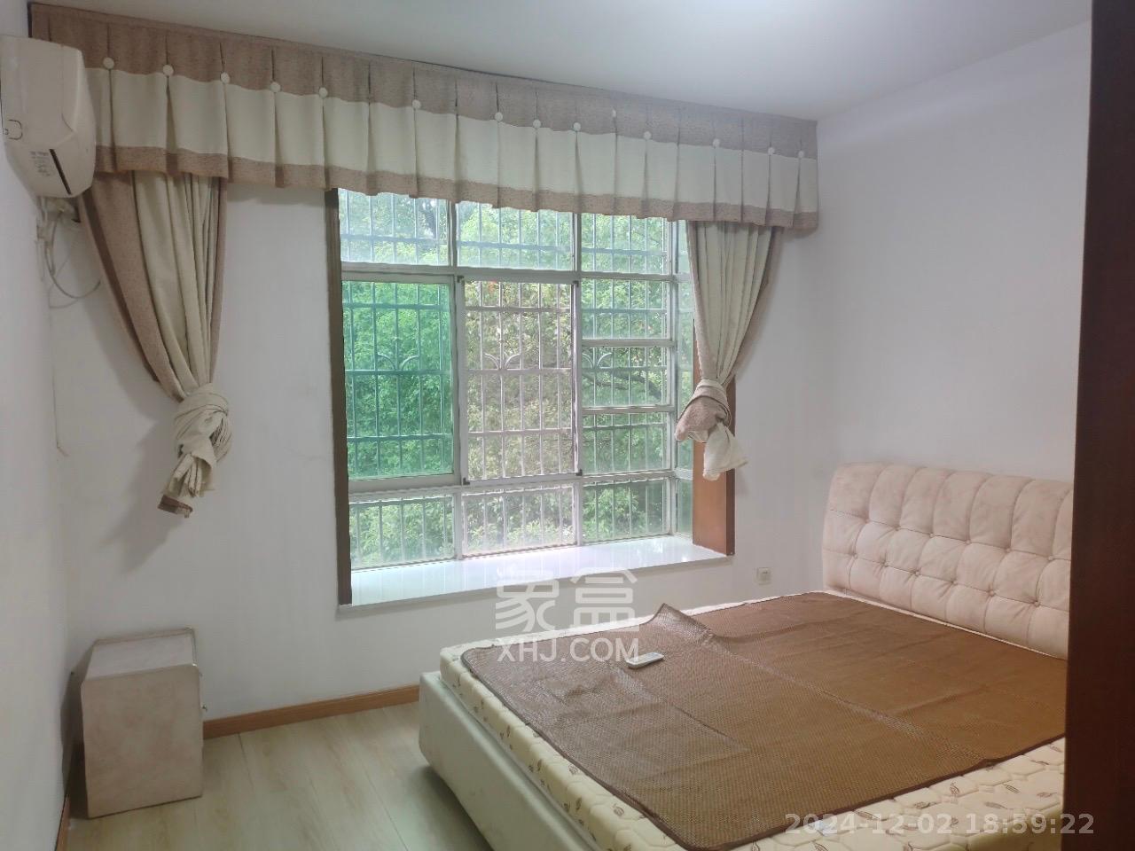 洞井商贸城 4室2厅1卫 1580.0元/月 洞井商贸城 4室2厅1卫 1580.0元/月室内图