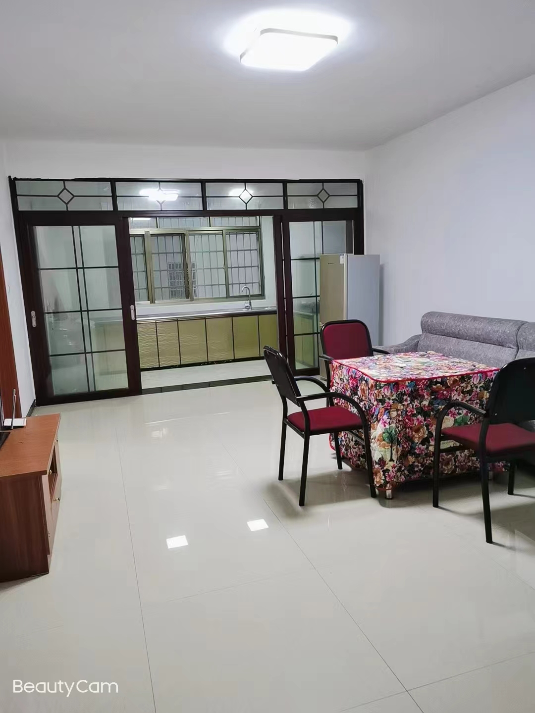 对江安置小区 1室0厅0卫 750.0元/月 对江安置小区 1室0厅0卫 750.0元/月室内图