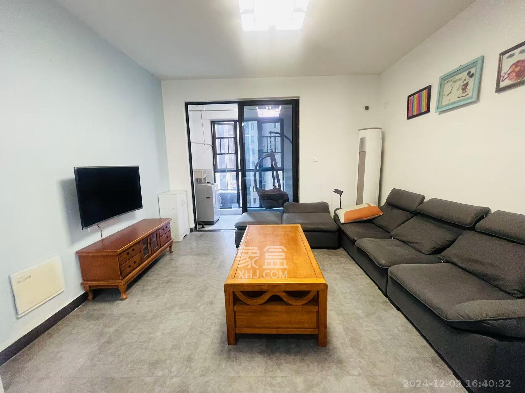 中国铁建梅溪青秀二期  4室2厅2卫    3400.0元/月室内图