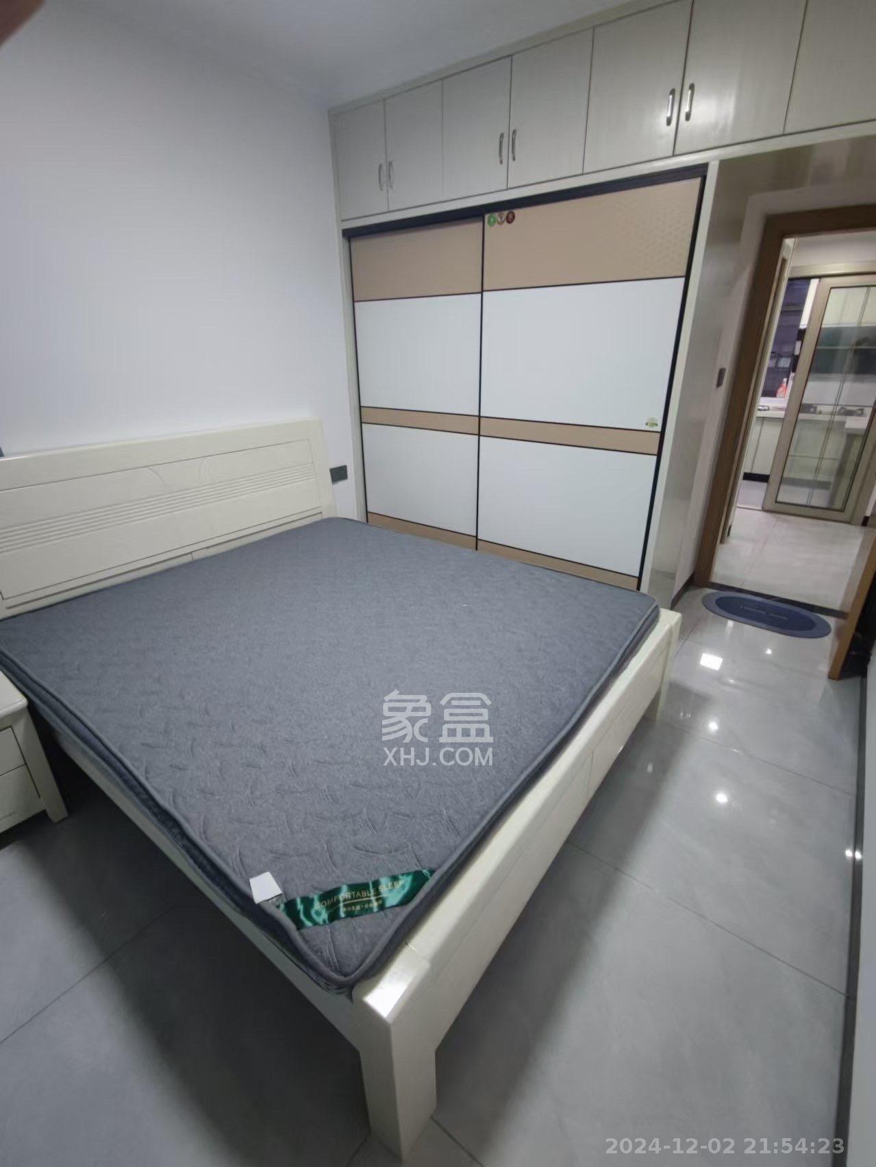 嘉雨兴园  2室1厅1卫    2300.0元/月室内图