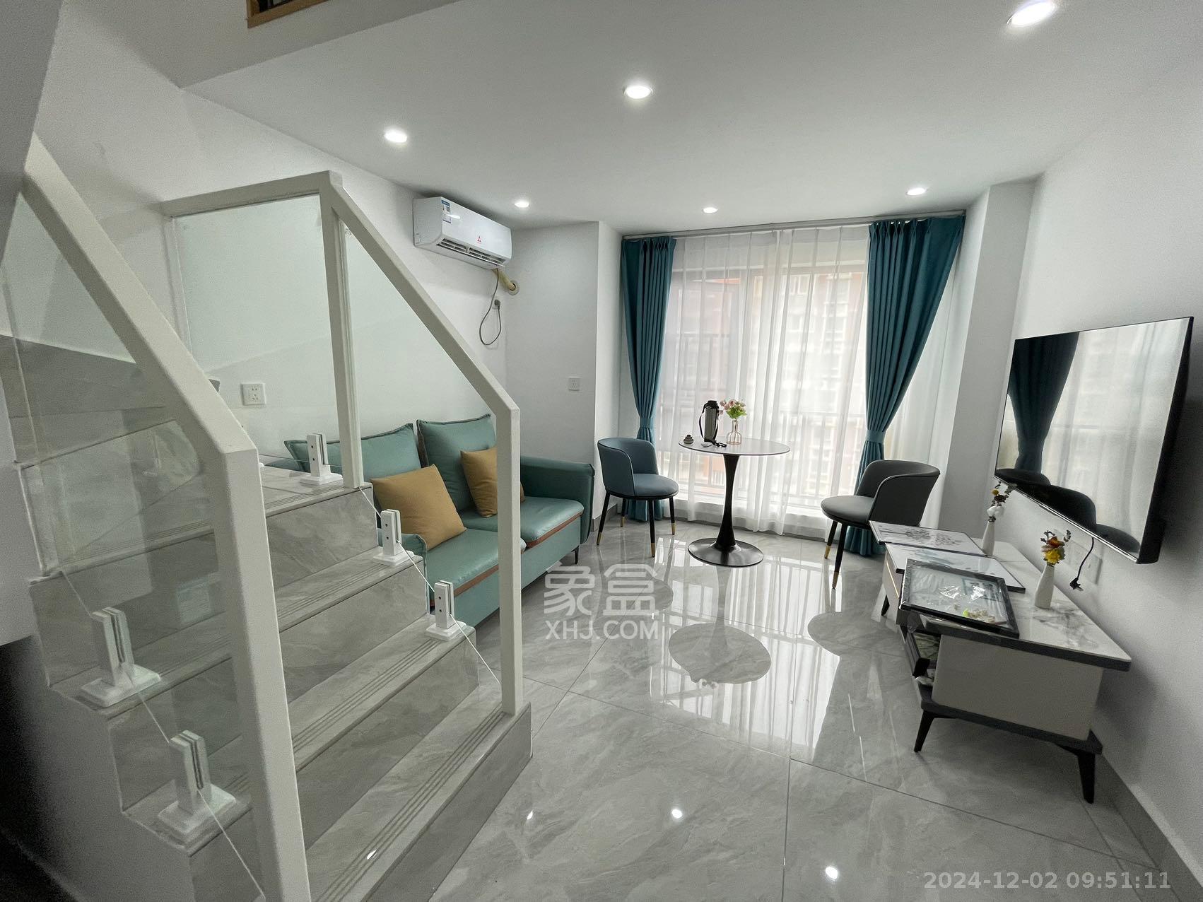 卓越江岸 2室1厅1卫 2600.0元/月 卓越江岸 2室1厅1卫 2600.0元/月室内图