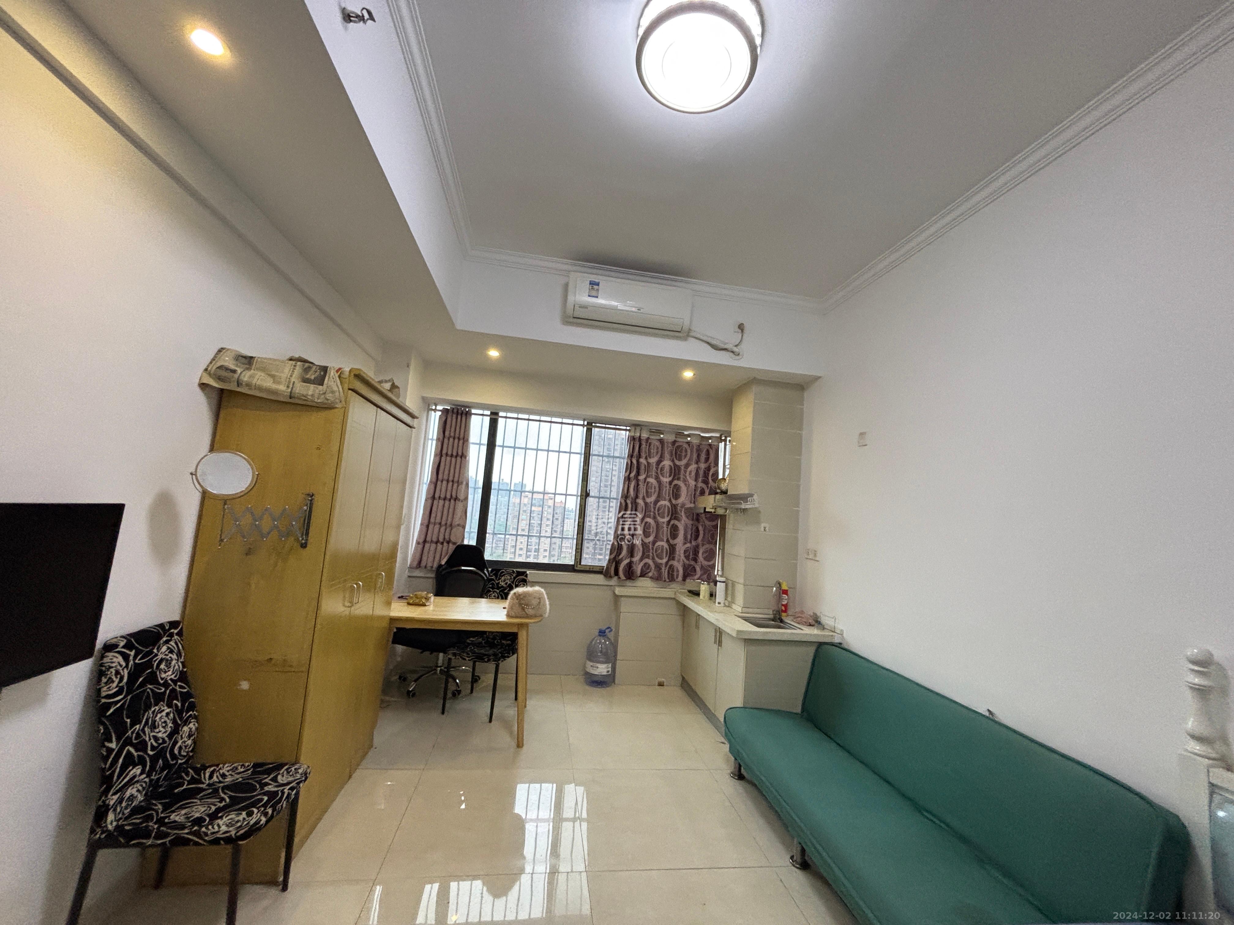 佐佑大厦  1室1厅1卫   1000.00元/月