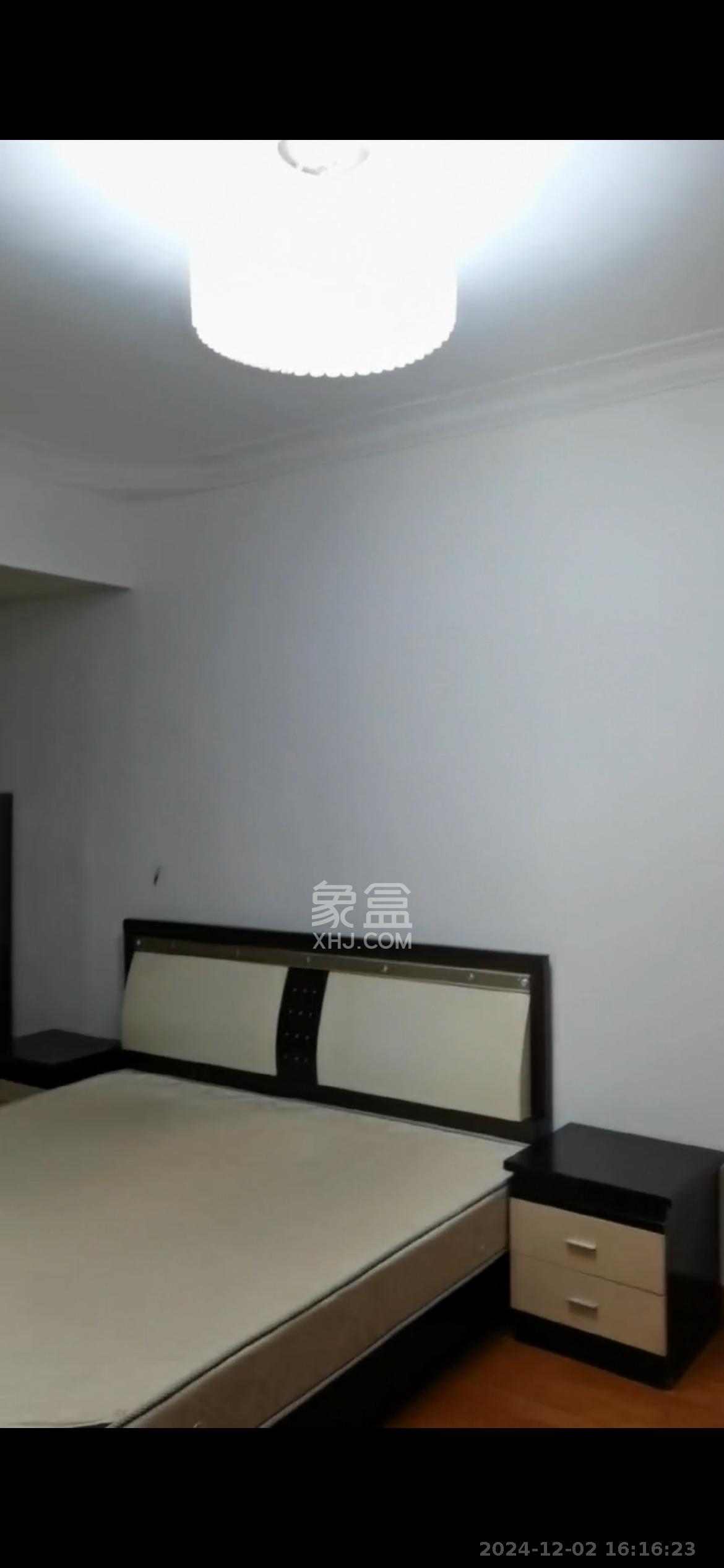 欣欣新村 1室0厅0卫 1500.0元/月 欣欣新村 1室0厅0卫 1500.0元/月室内图