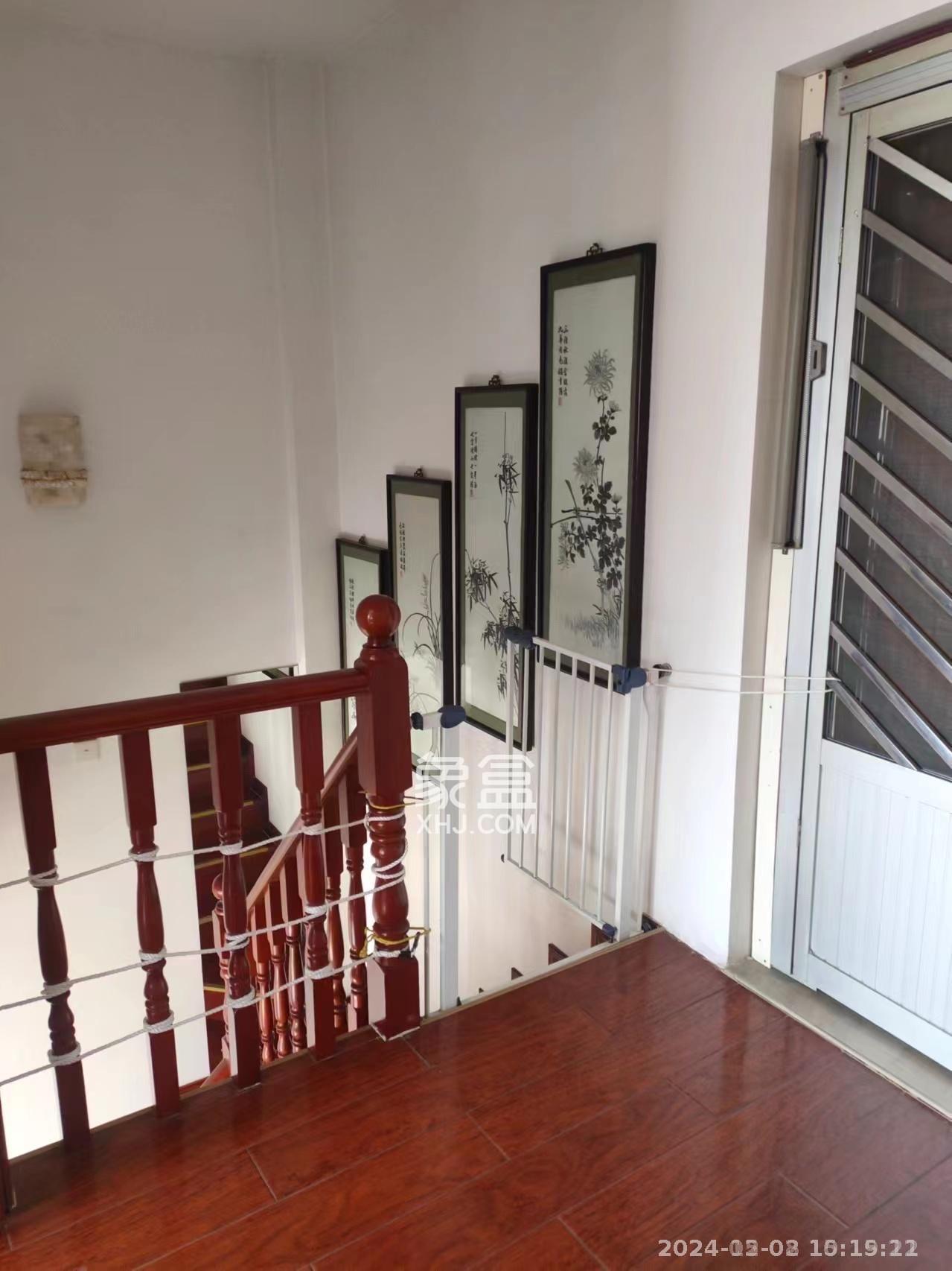 西城龙庭  1室1厅2卫   2100.00元/月室内图