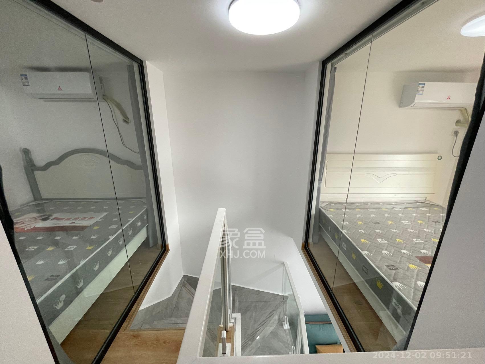 卓越江岸 2室1厅1卫 2600.0元/月 卓越江岸 2室1厅1卫 2600.0元/月室内图