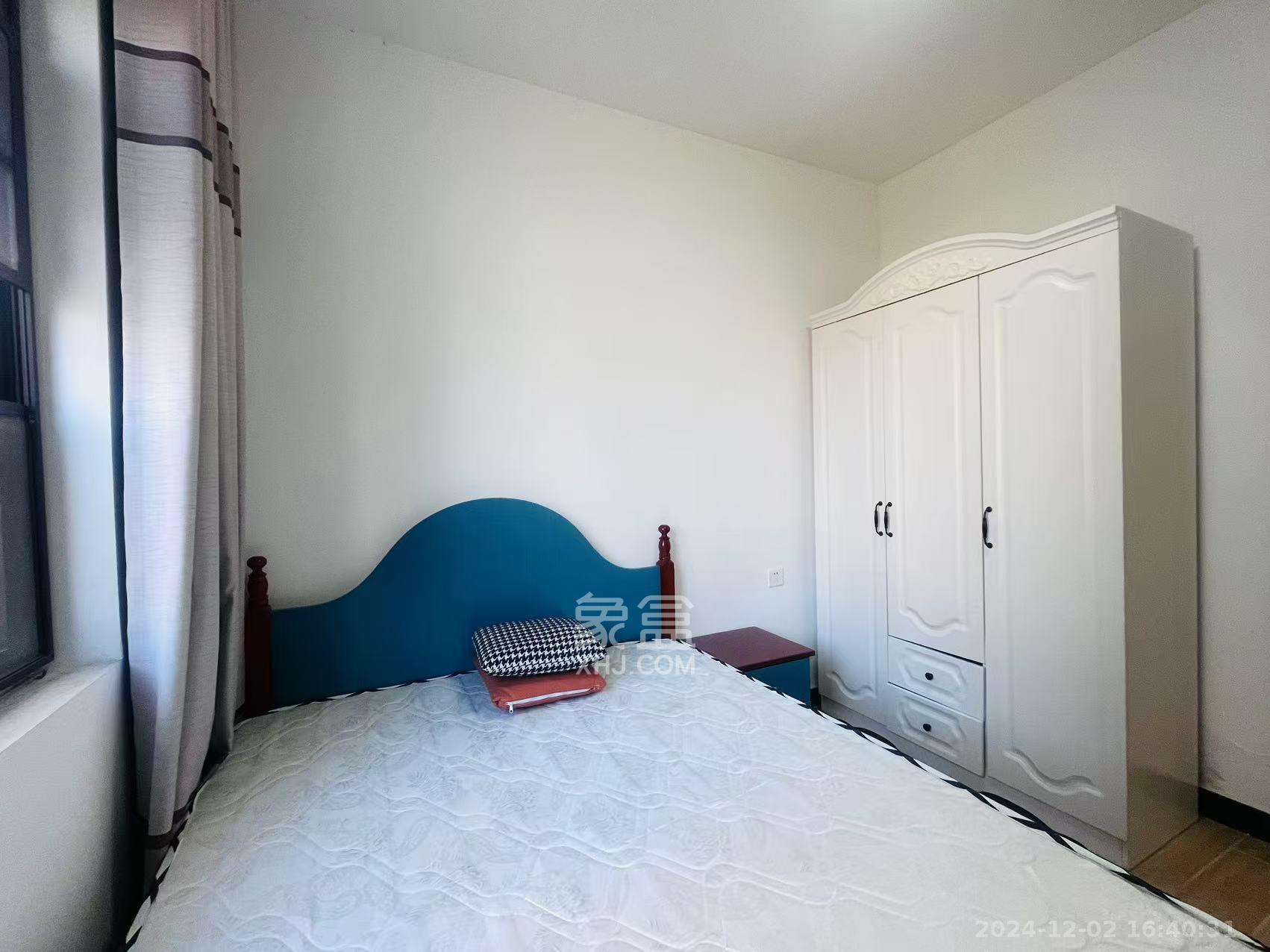 中国铁建梅溪青秀二期  4室2厅2卫    3400.0元/月室内图