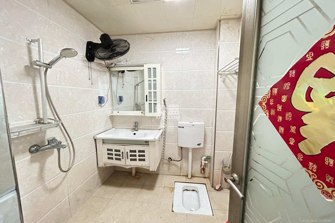 中南汽车世界 3室2厅2卫 1200.0元/月 中南汽车世界 3室2厅2卫 1200.0元/月室内图