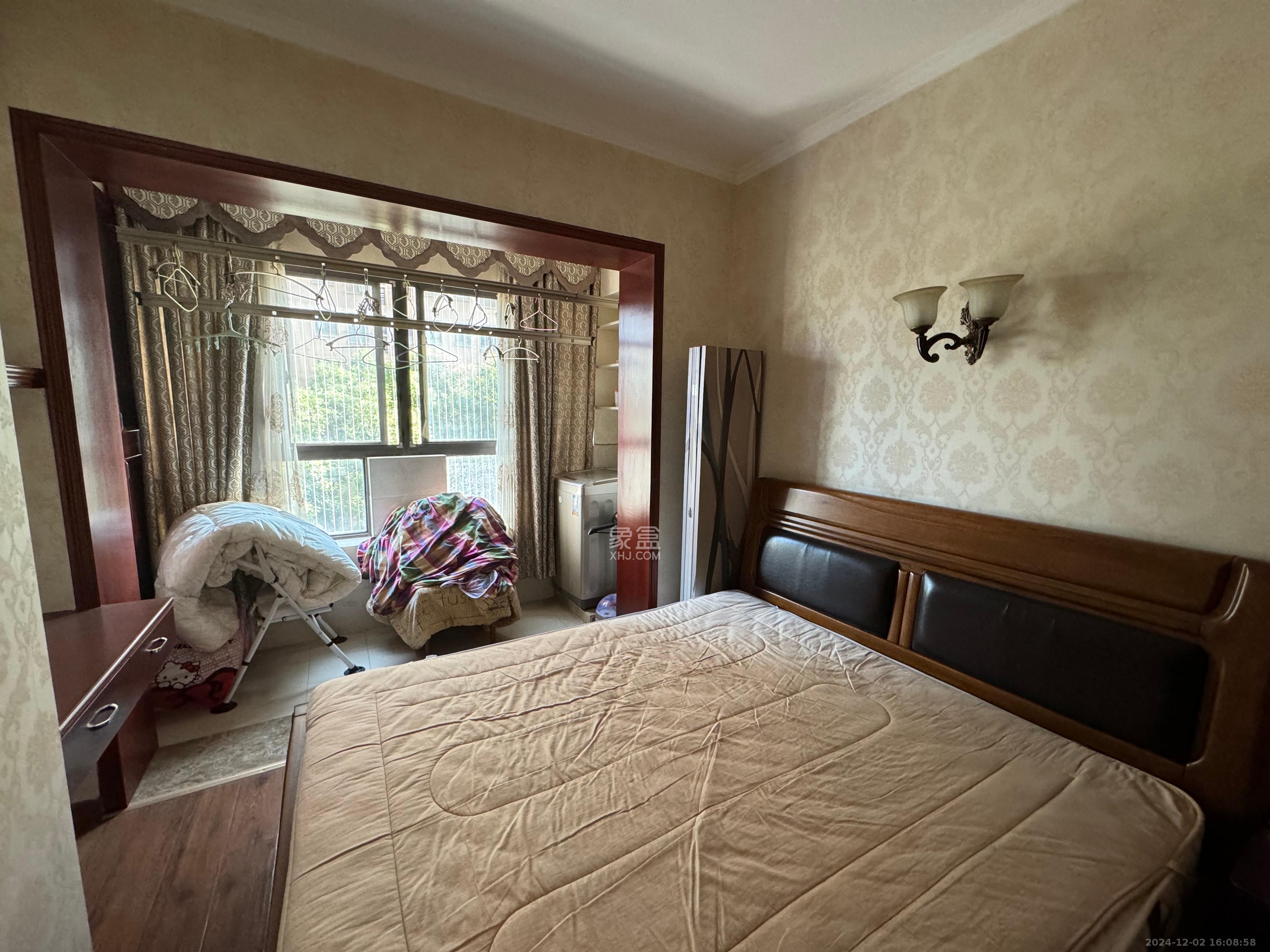 中信凯旋蓝岸(中信新城三期) 2室1厅1卫 1600.0元/月 中信凯旋蓝岸(中信新城三期) 2室1厅1卫 1600.0元/月室内图