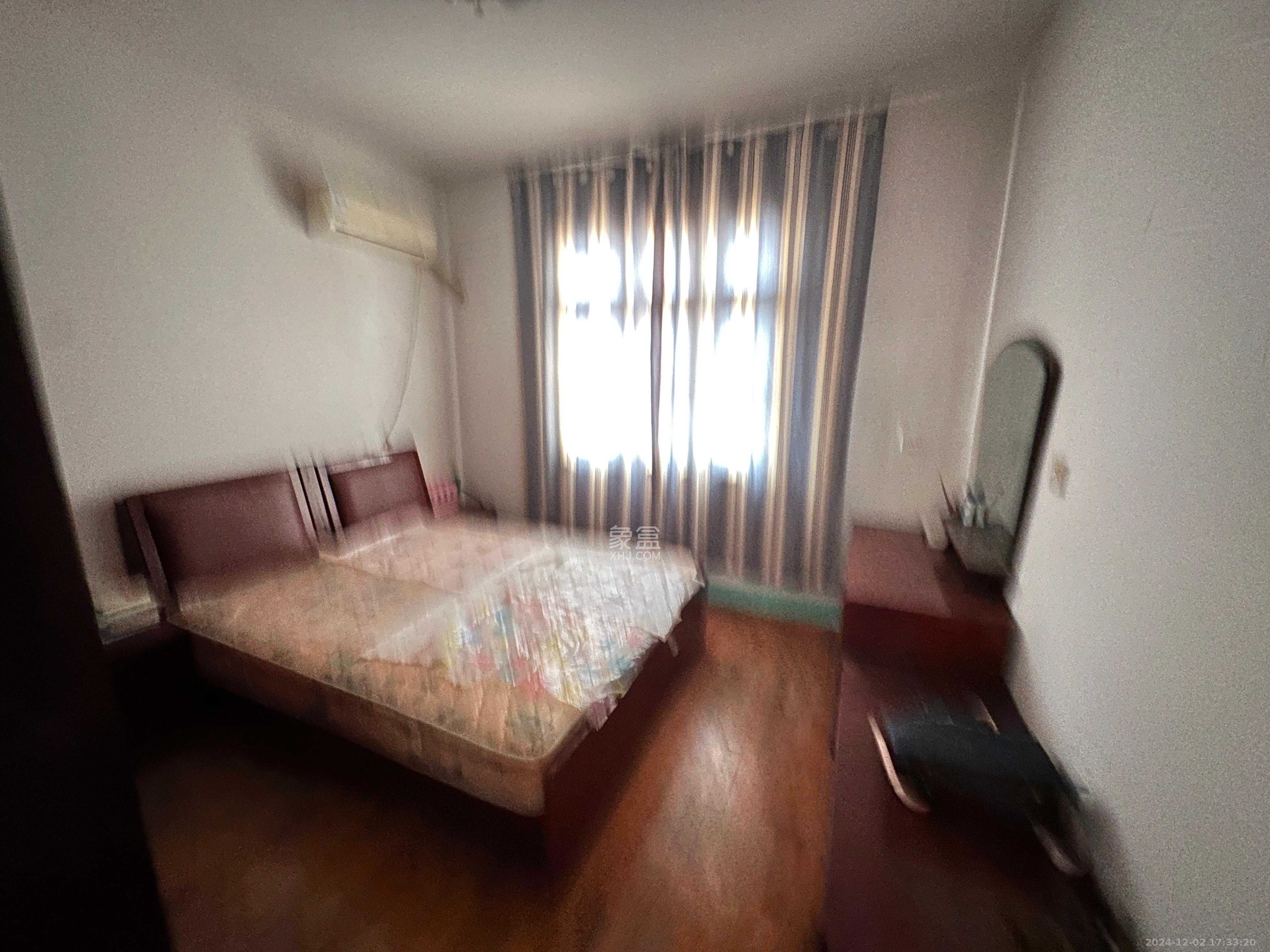 桔园小区1-8片 3室2厅1卫 1300.0元/月 桔园小区1-8片 3室2厅1卫 1300.0元/月室内图