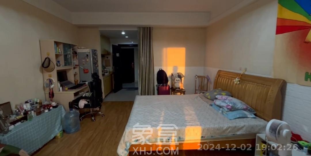 中天佳园 1室2厅1卫 1900.0元/月 中天佳园 1室2厅1卫 1900.0元/月室内图