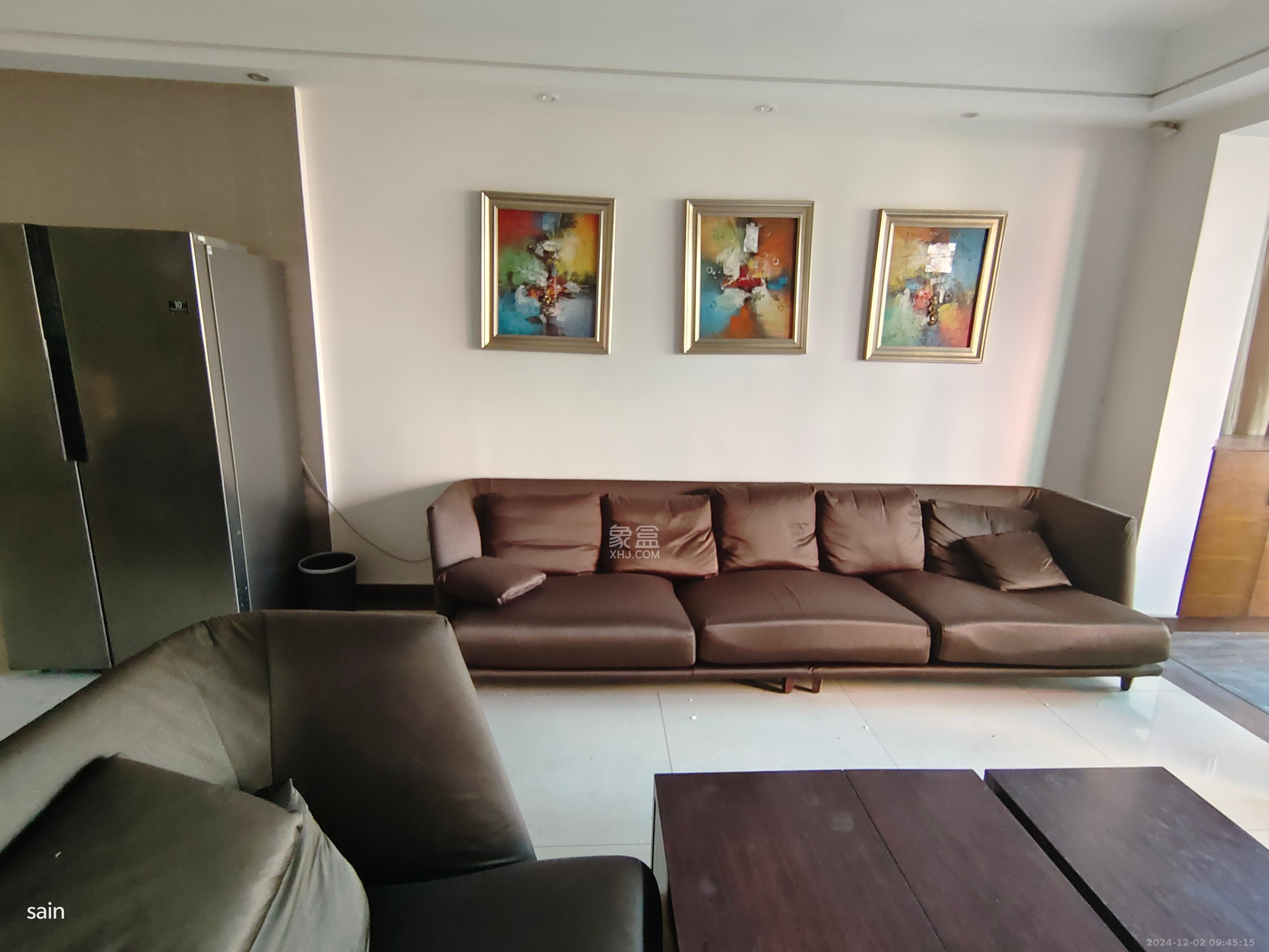 恒大城 4室2厅1卫 2800.0元/月 恒大城 4室2厅1卫 2800.0元/月室内图