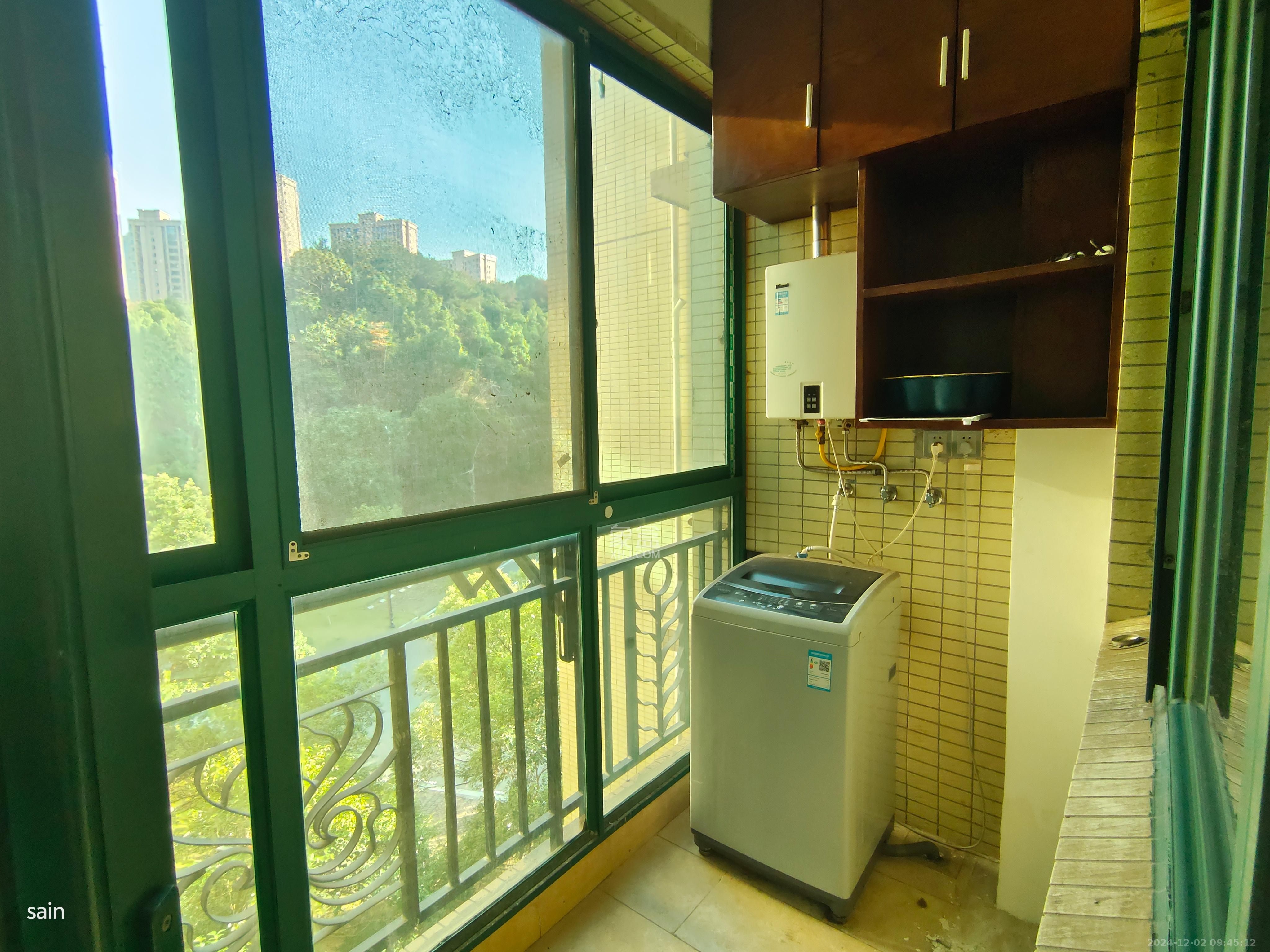 恒大城 4室2厅1卫 2800.0元/月 恒大城 4室2厅1卫 2800.0元/月室内图