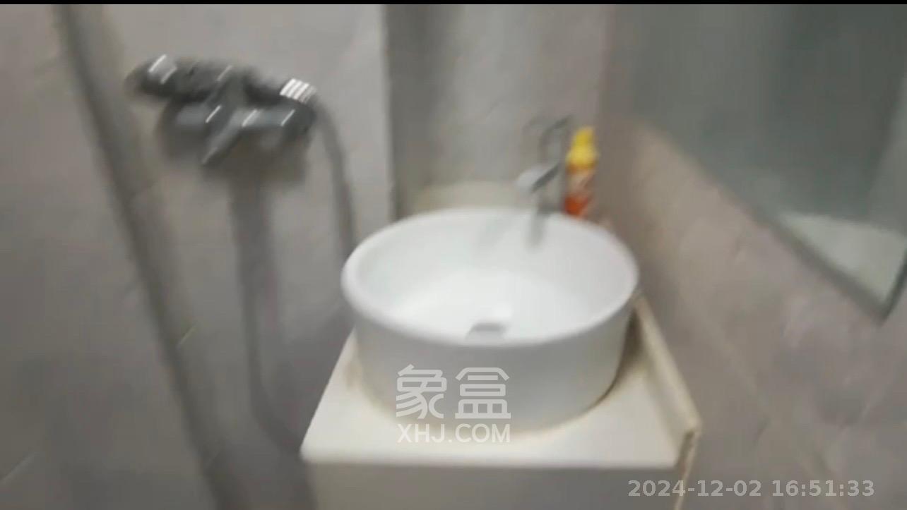 观湖公寓  1室1厅1卫   1600.00元/月室内图
