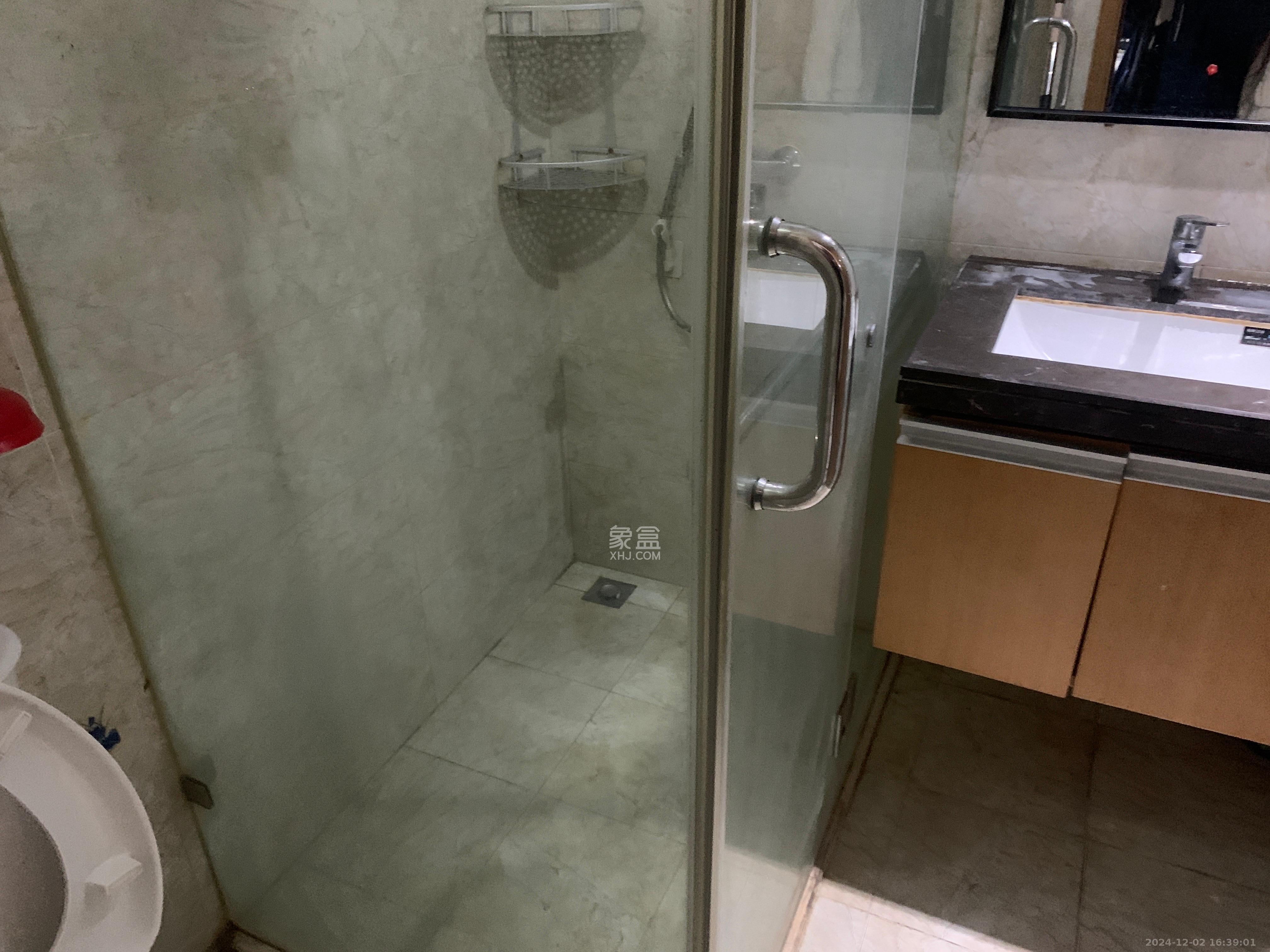 德思勤城市广场(宝格丽公寓) 1室1厅1卫 1800.0元/月 德思勤城市广场(宝格丽公寓) 1室1厅1卫 1800.0元/月室内图