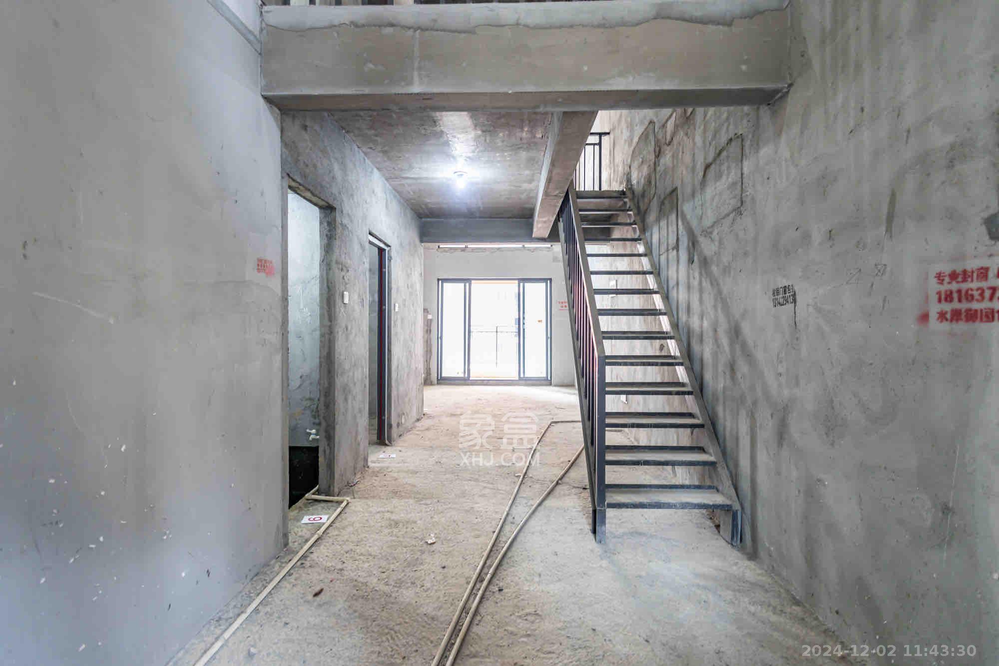 邦盛水岸御园 3室1厅2卫 1000.0元/月 邦盛水岸御园 3室1厅2卫 1000.0元/月室内图