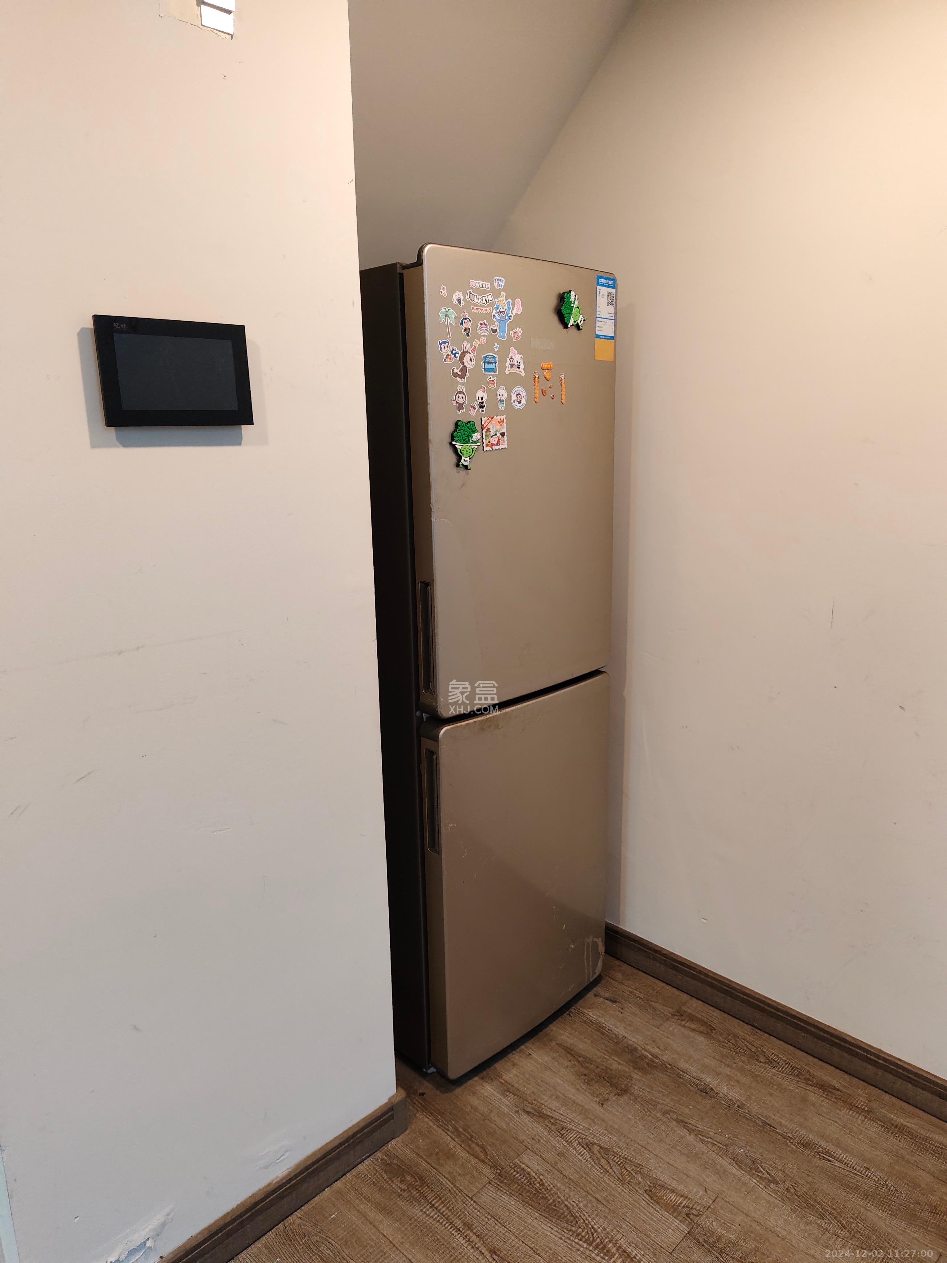 卓越浅水湾  3室2厅1卫   2500.00元/月室内图
