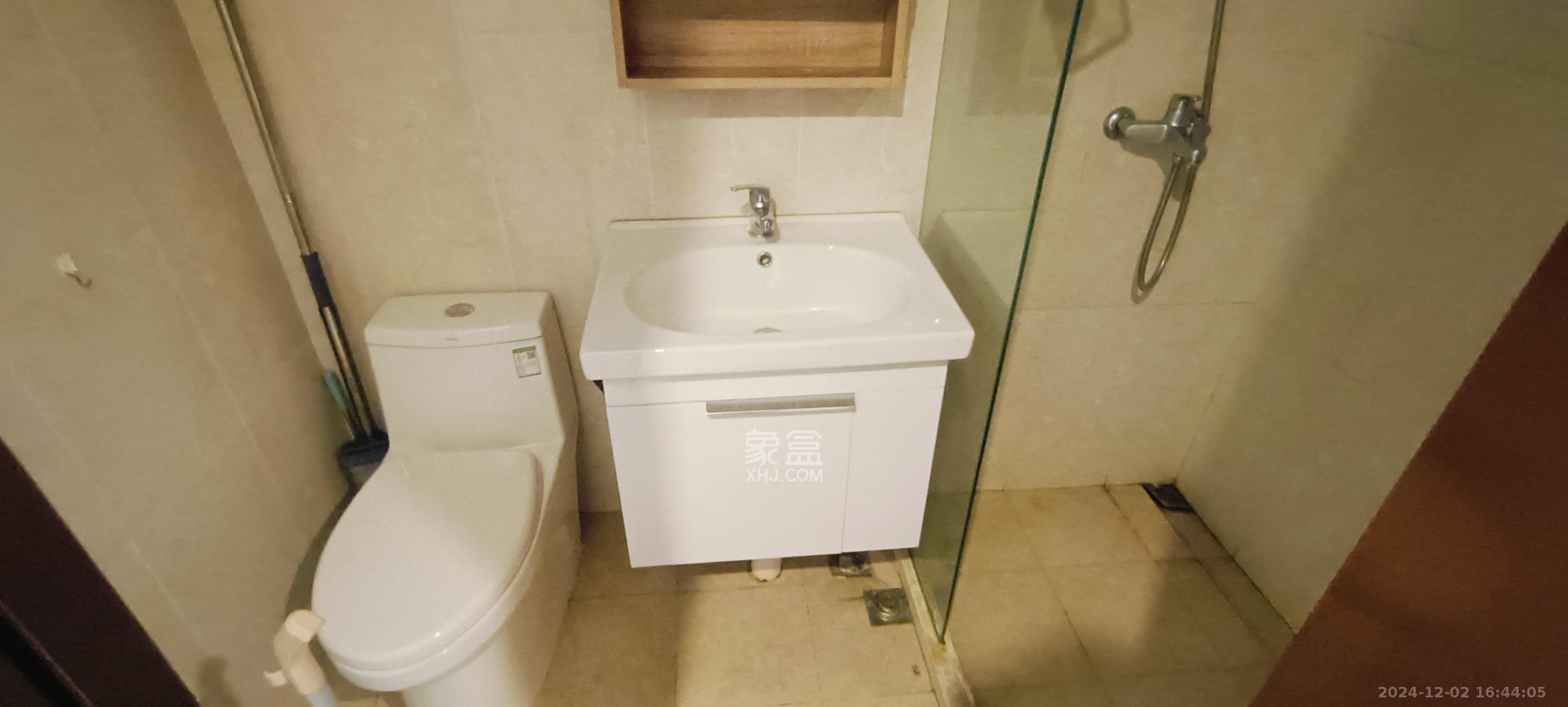 佳兆业云顶都汇 1室1厅1卫 1450.0元/月 佳兆业云顶都汇 1室1厅1卫 1450.0元/月室内图