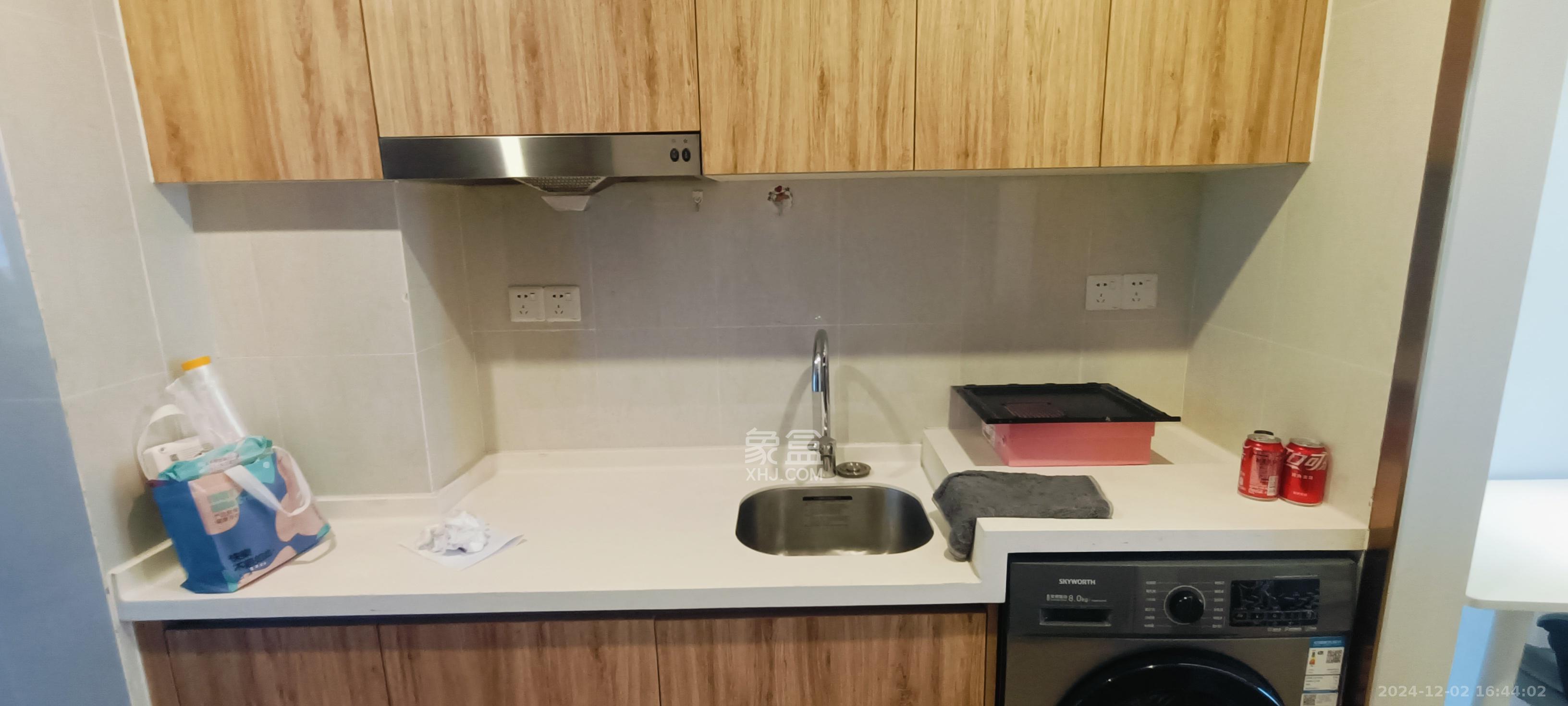 佳兆业云顶都汇 1室1厅1卫 1450.0元/月 佳兆业云顶都汇 1室1厅1卫 1450.0元/月室内图